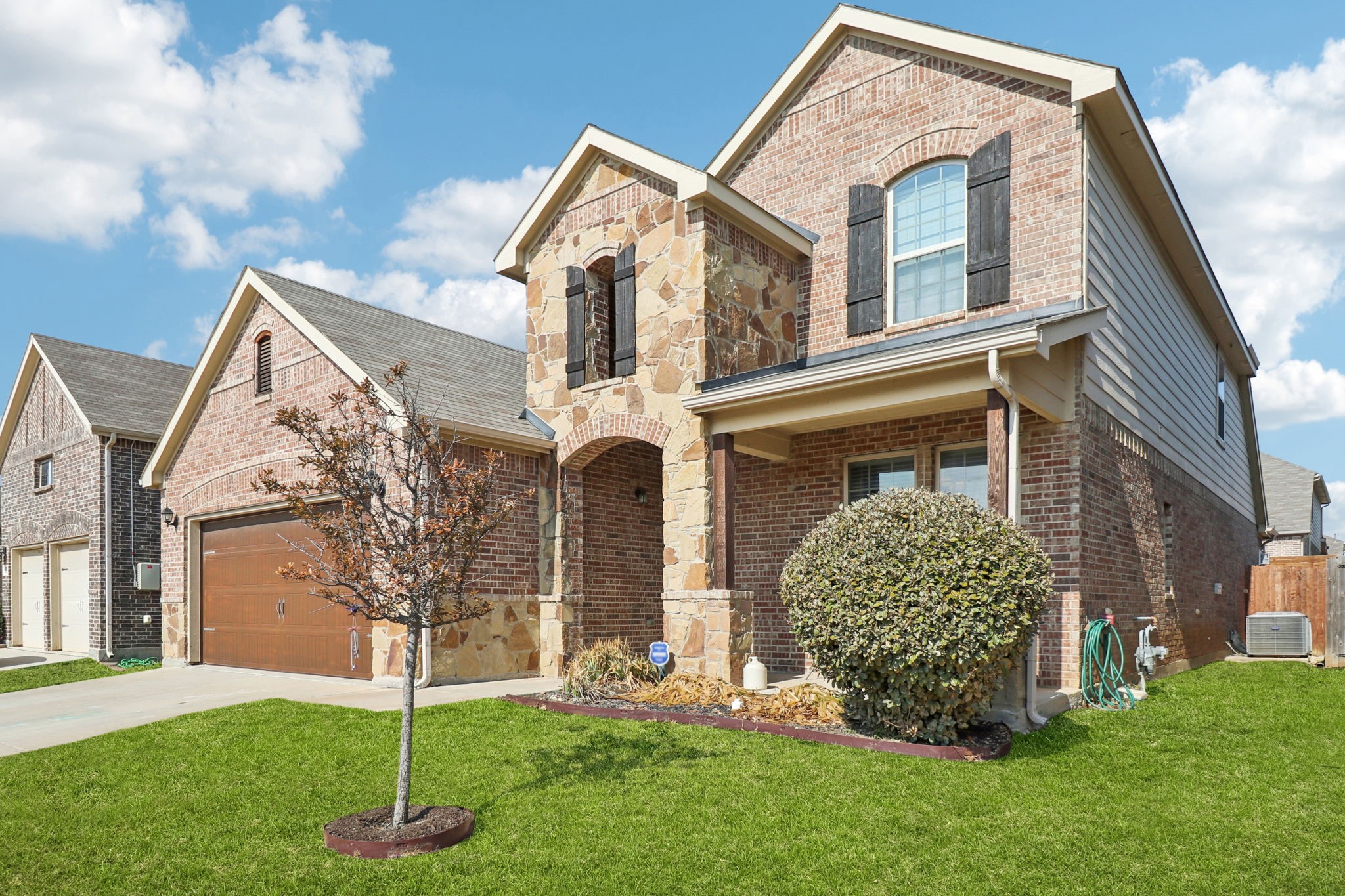 5616 Broad Bay Lane