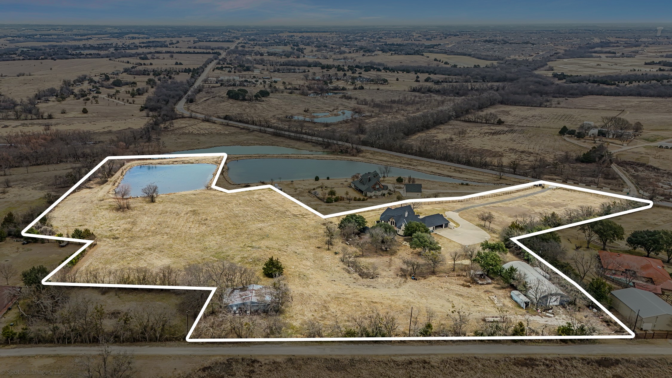 15183 Valley View