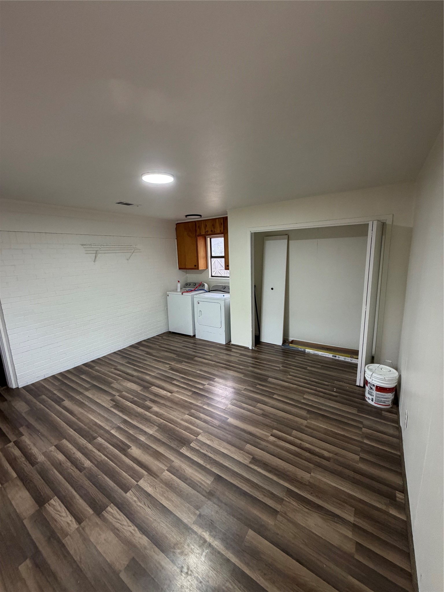 400 S Vick Street