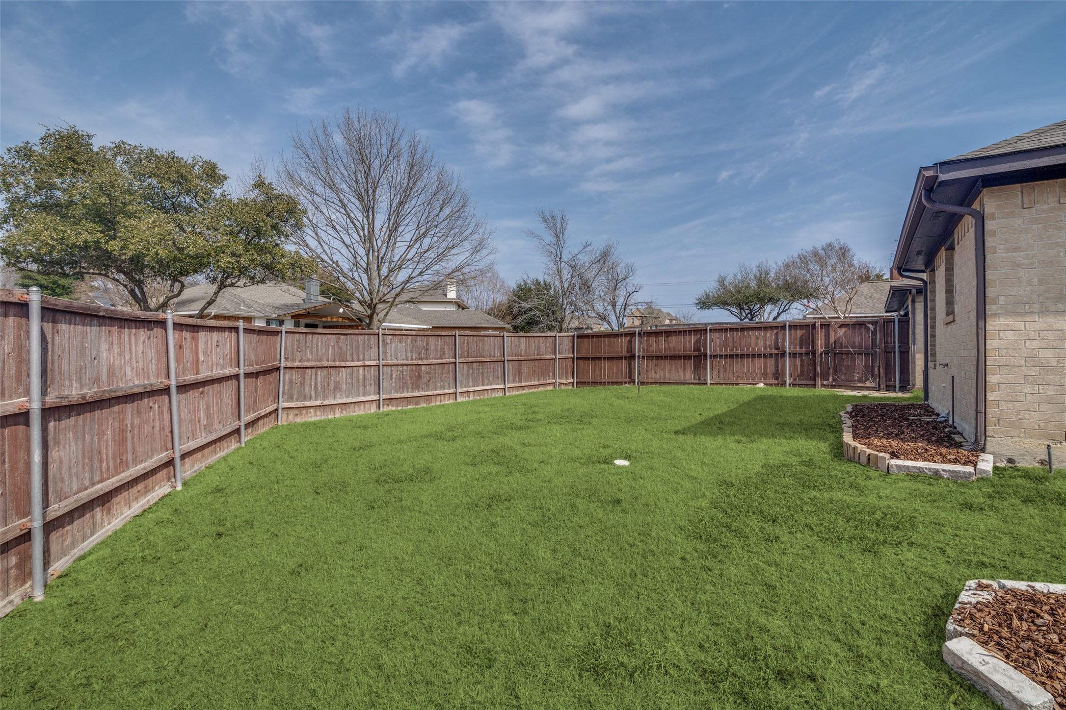 510 Bending Oaks Trail