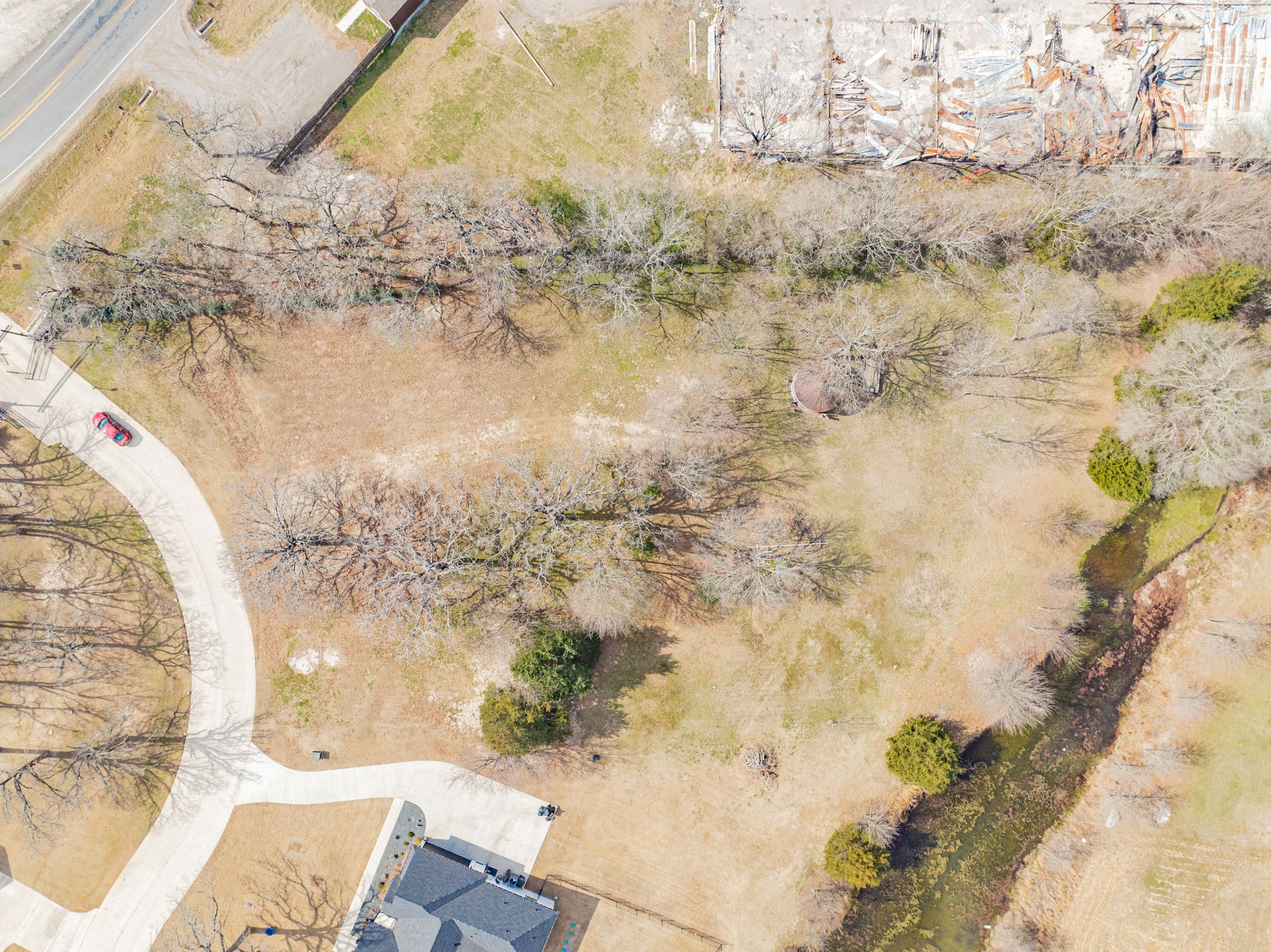 1015 Oak Trail