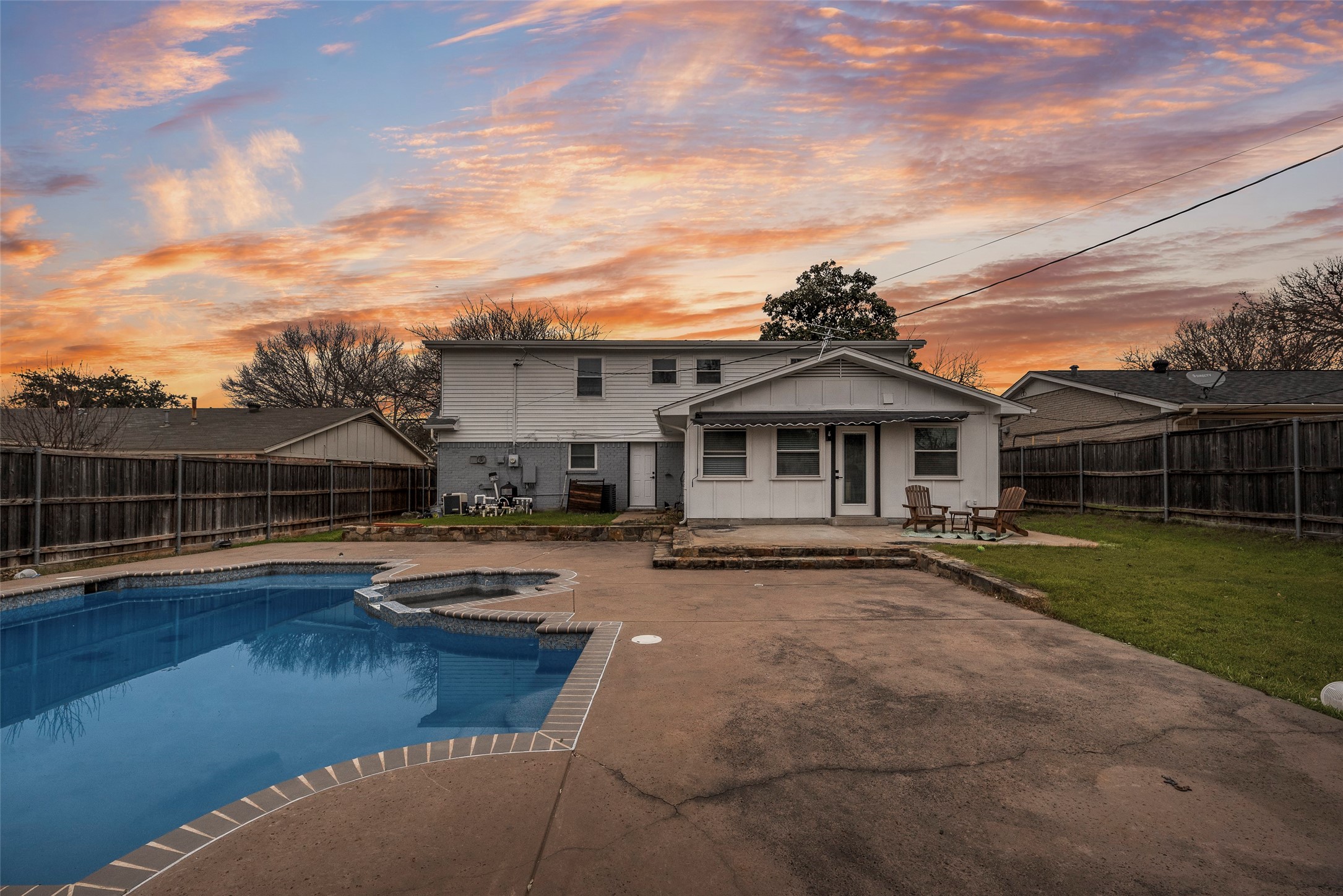 713 Kindred Lane