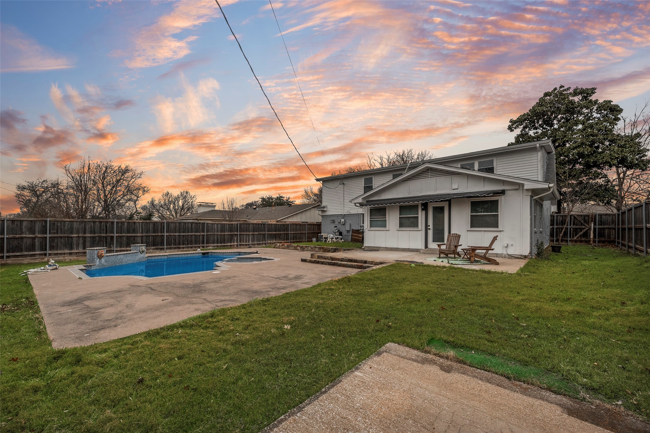 713 Kindred Lane