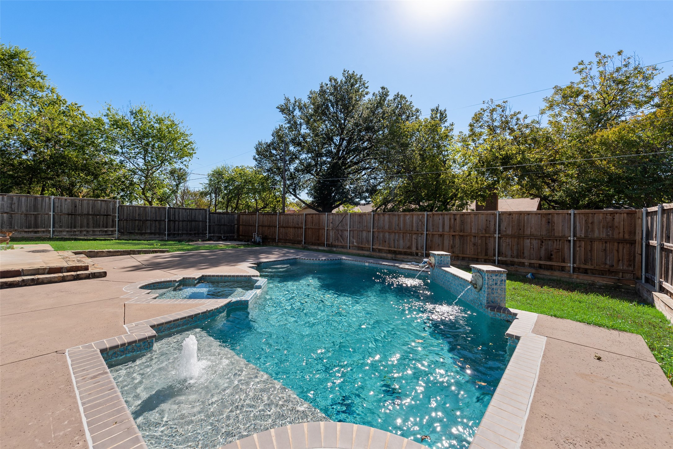 713 Kindred Lane