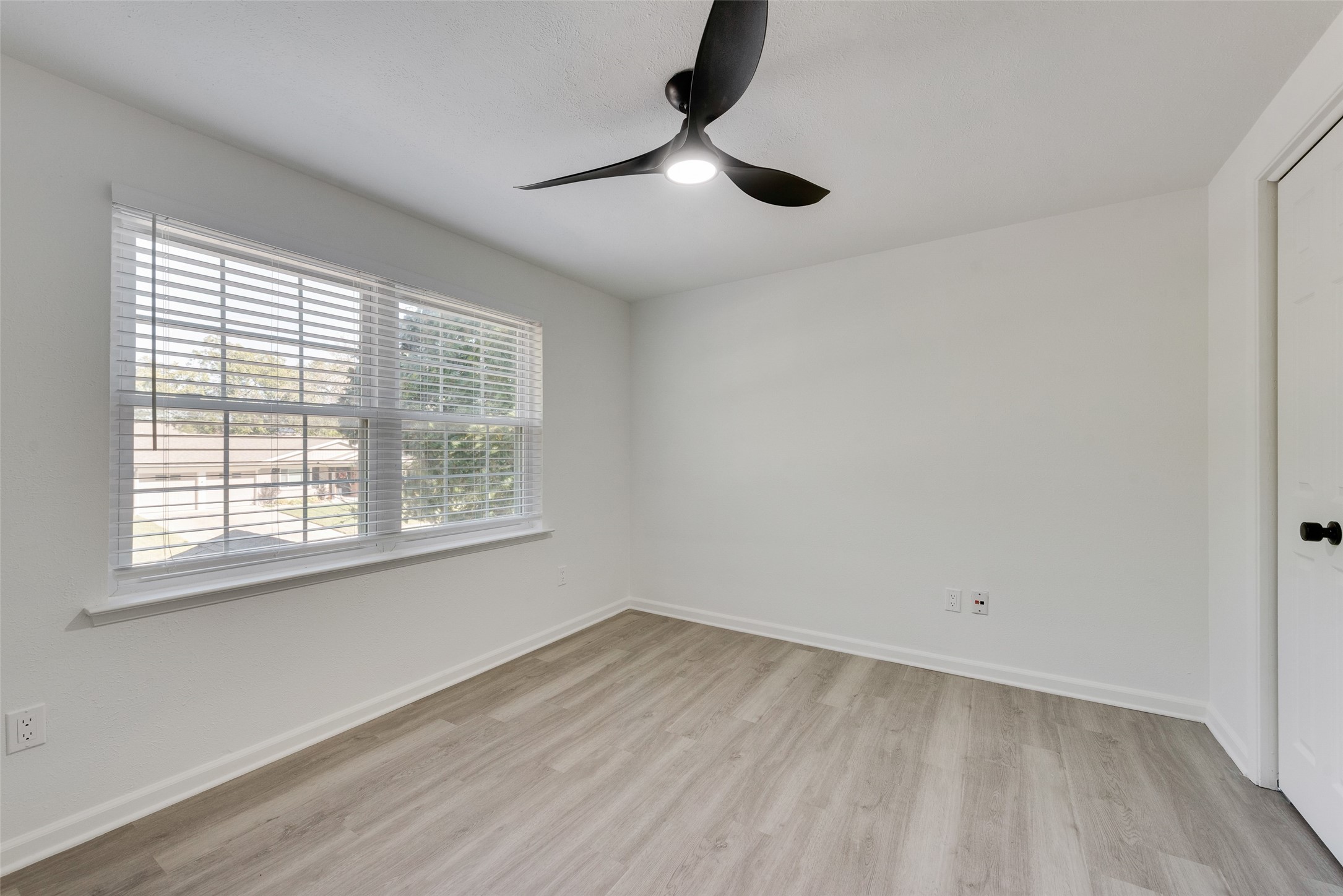 713 Kindred Lane