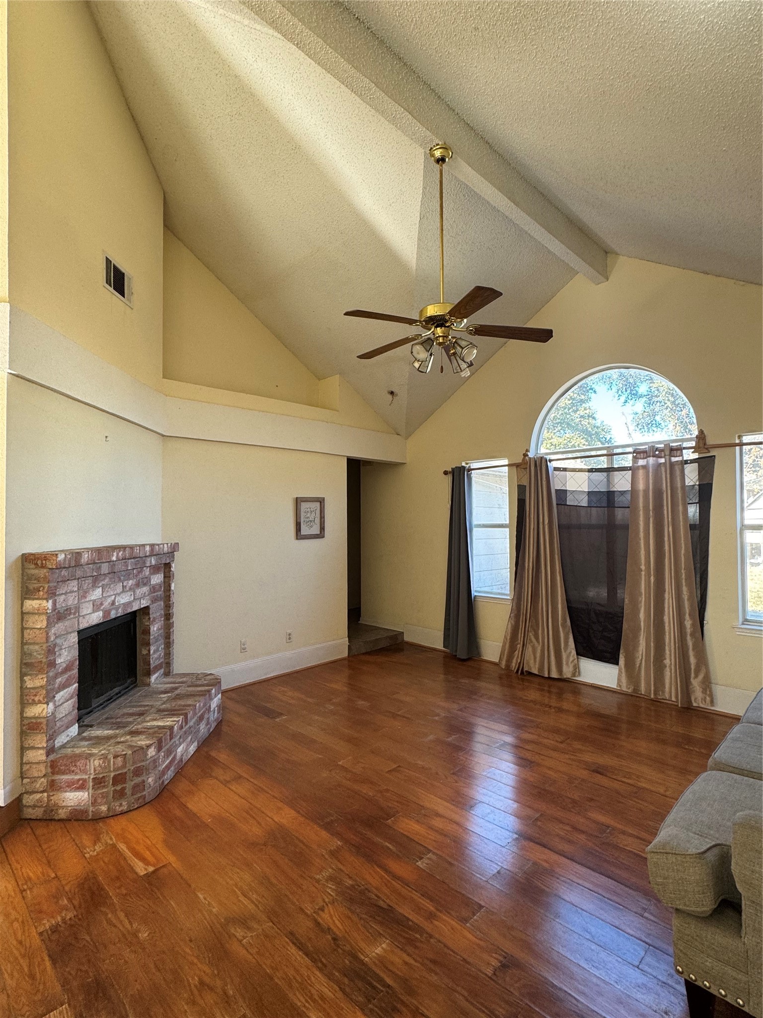 2304 Foothill Road