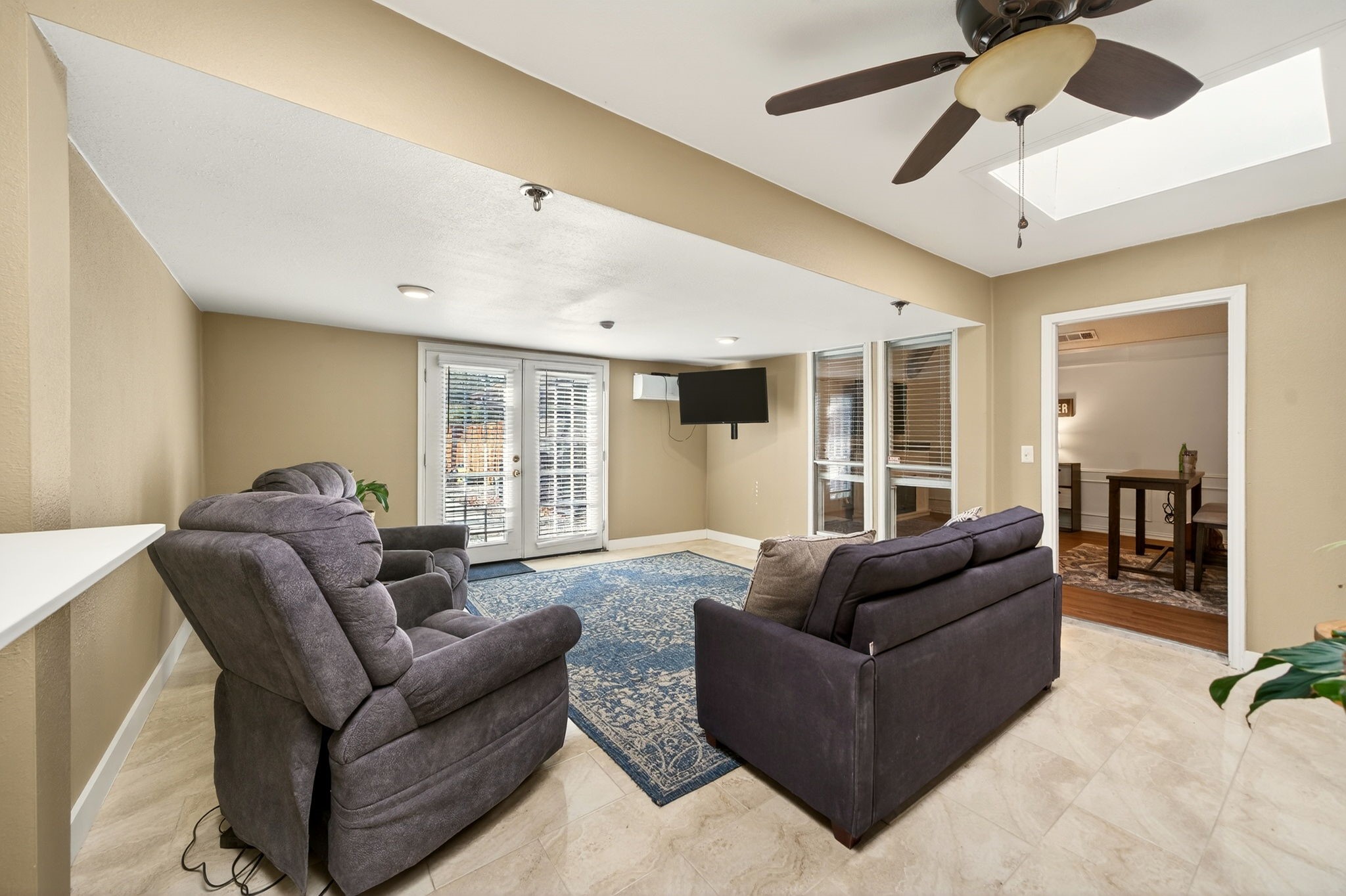 1405 Sun Valley Drive