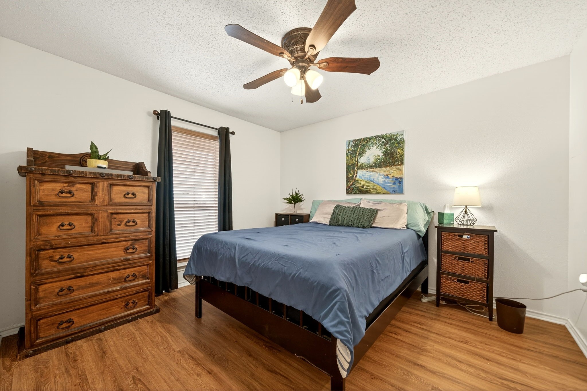 1405 Sun Valley Drive