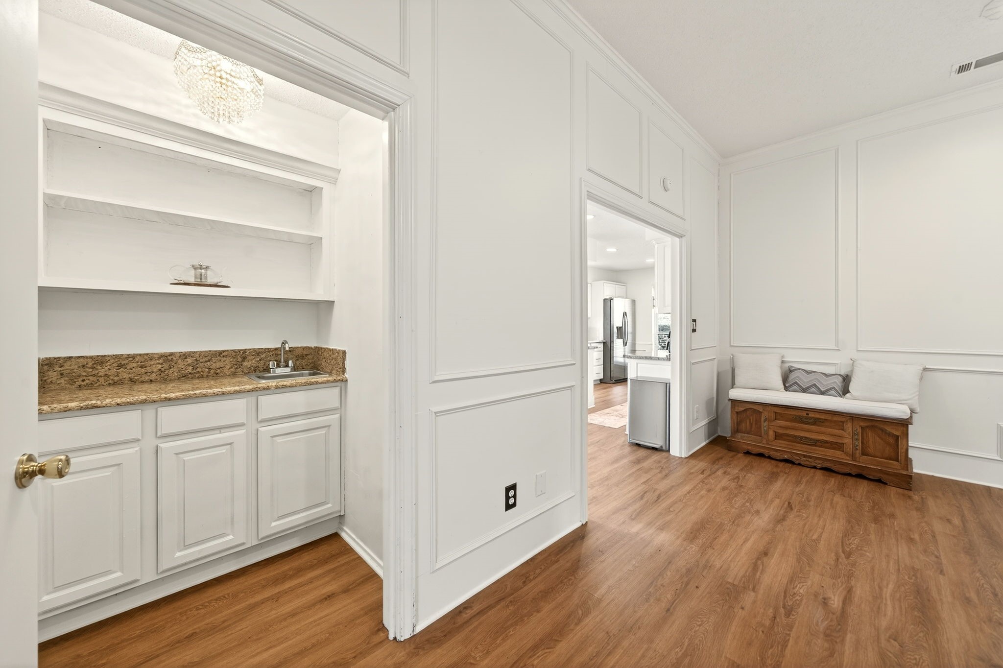 1405 Sun Valley Drive