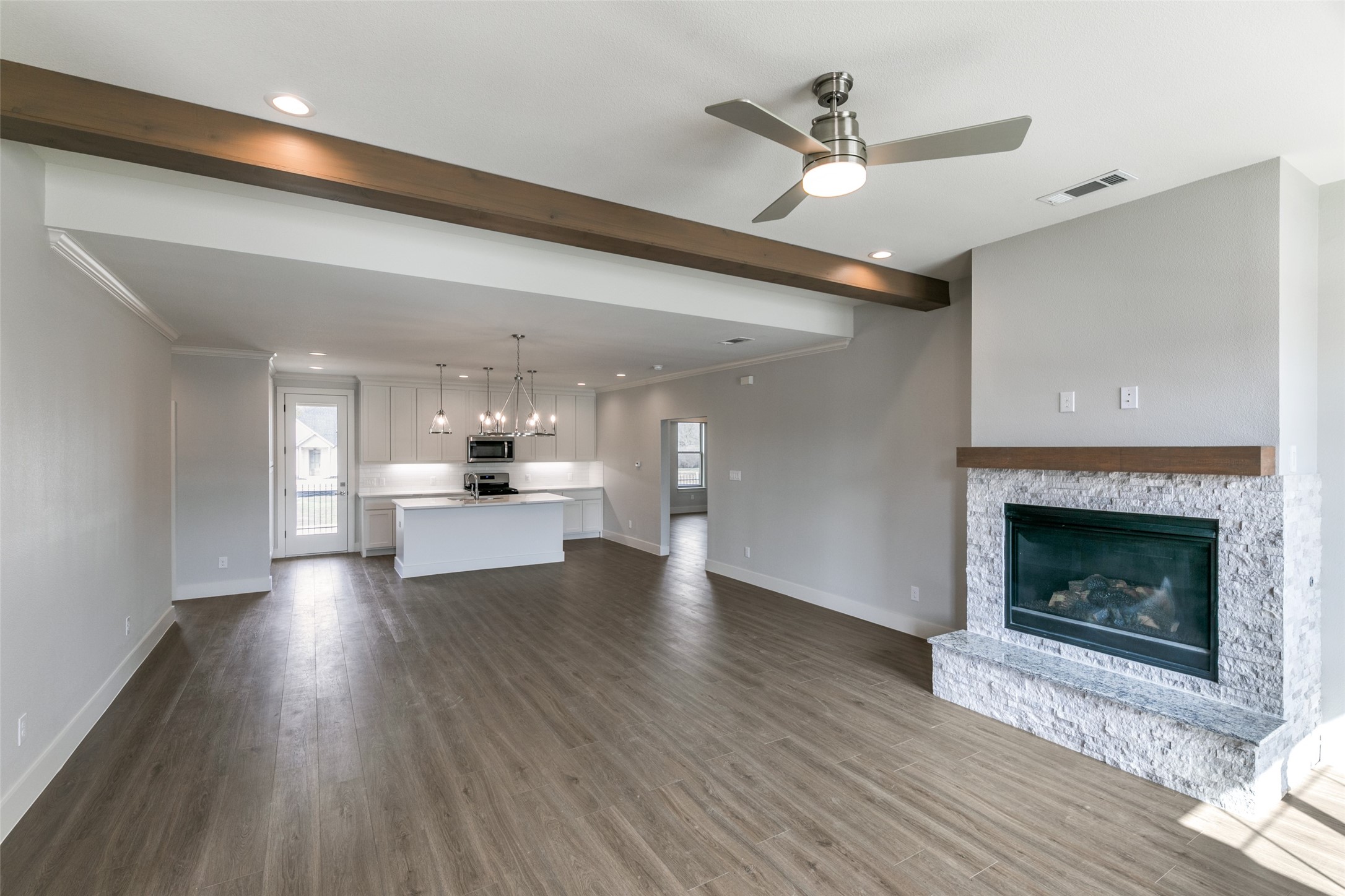 616 Prosperity Trail