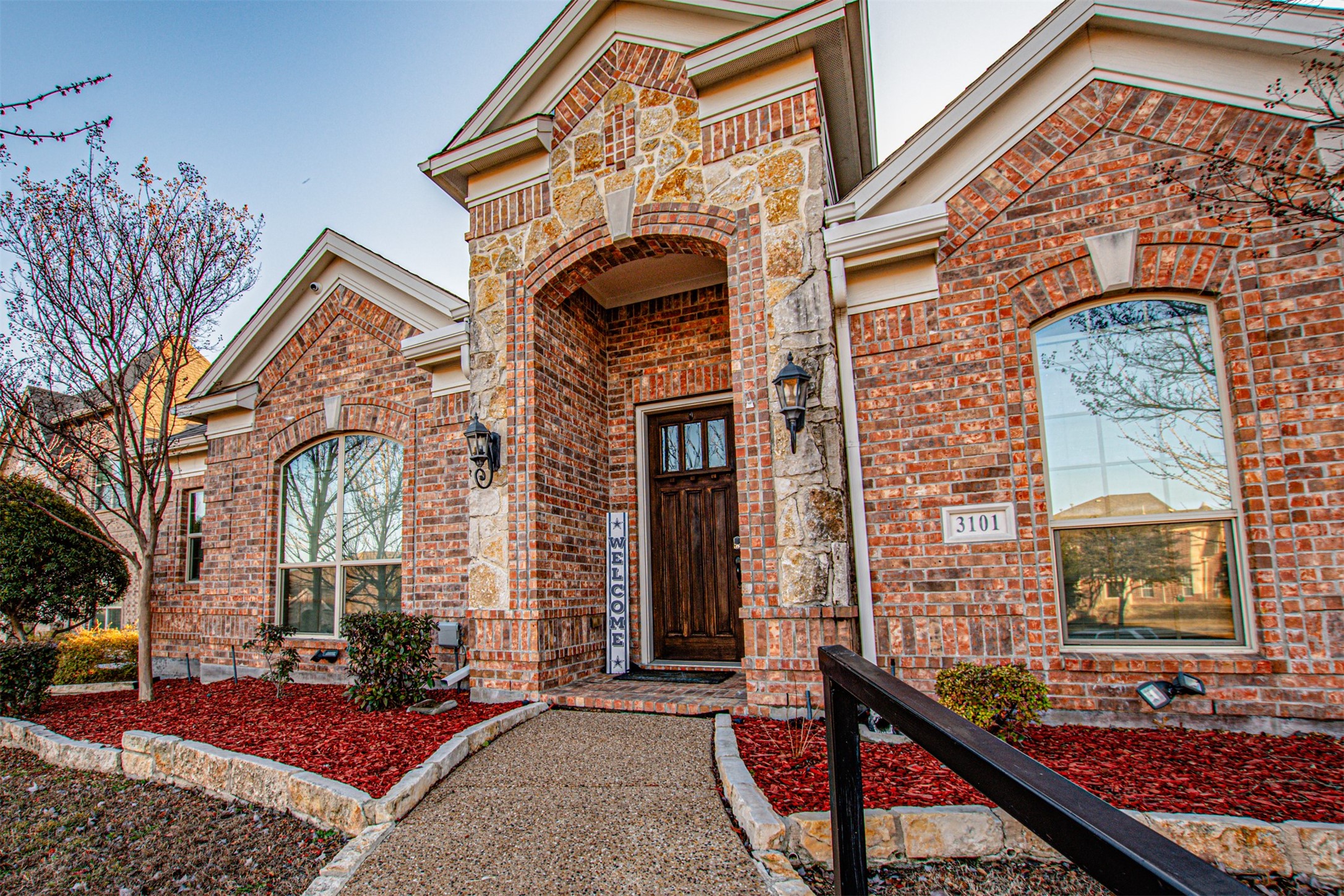 3101 Knightsbridge Lane