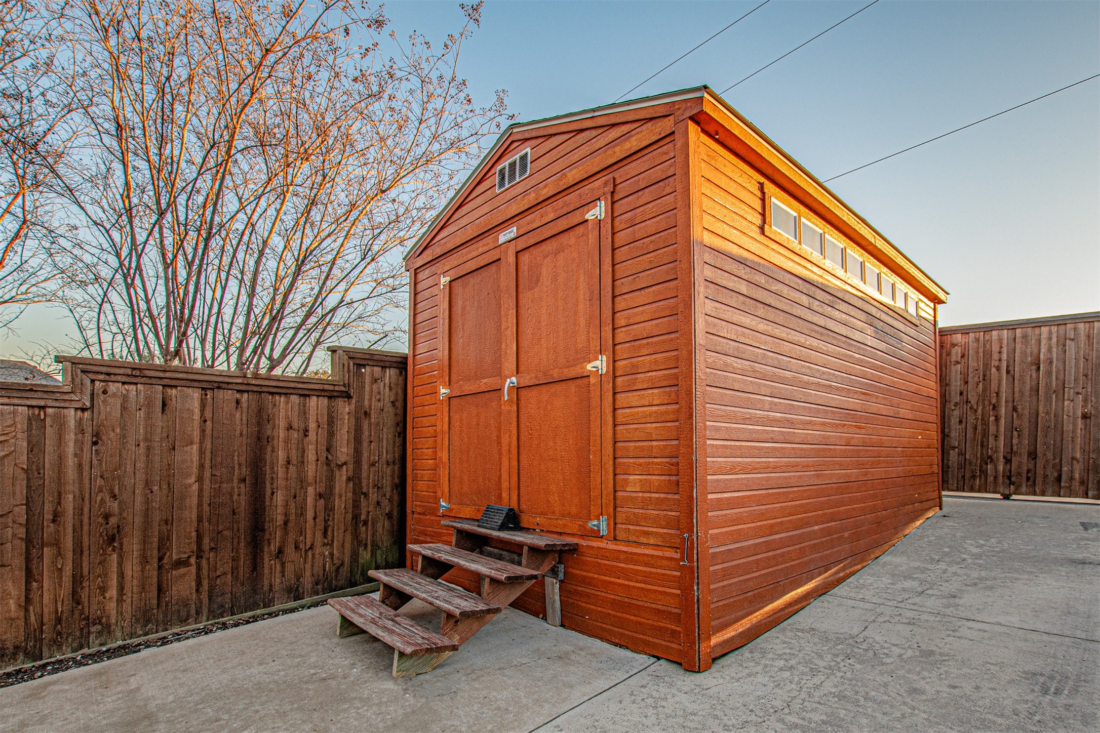 3101 Knightsbridge Lane