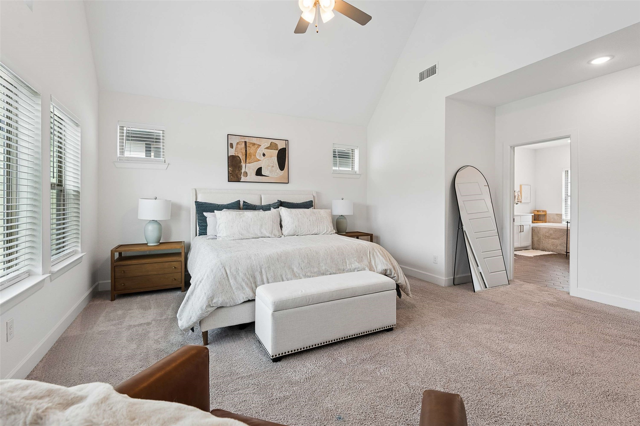 3433 Rosebud Park Lane