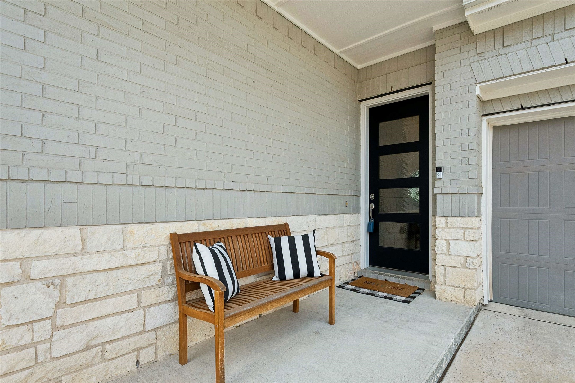 3433 Rosebud Park Lane