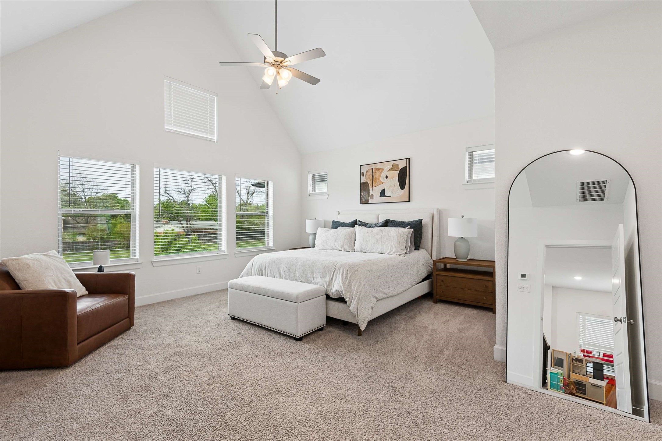 3433 Rosebud Park Lane
