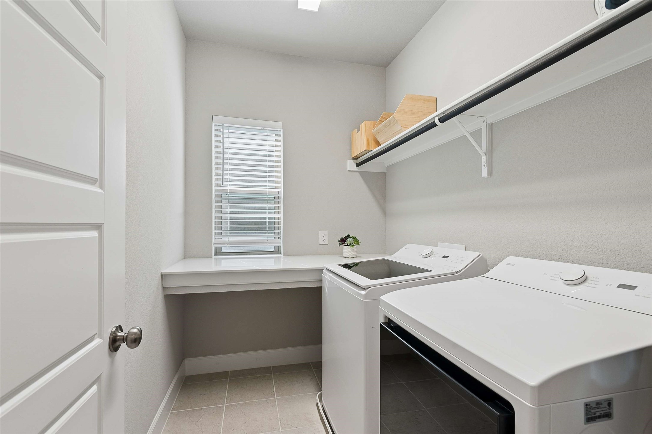 3433 Rosebud Park Lane