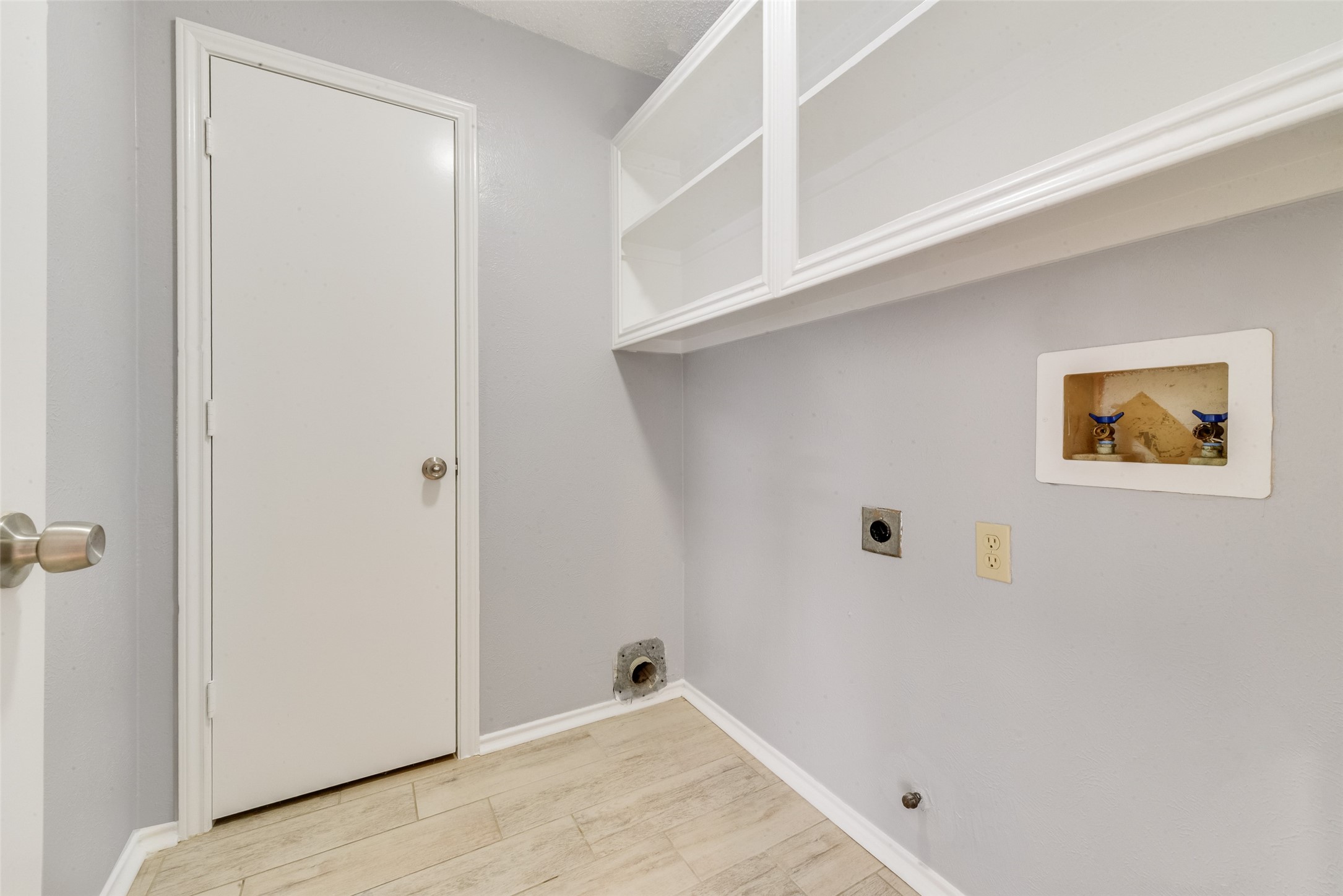 2801 Hickory Bend Drive