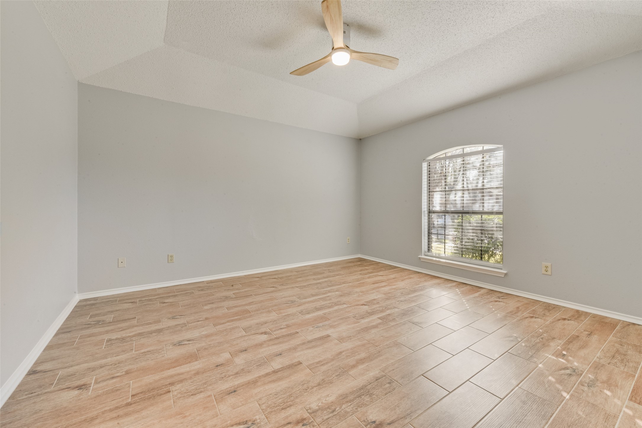 2801 Hickory Bend Drive