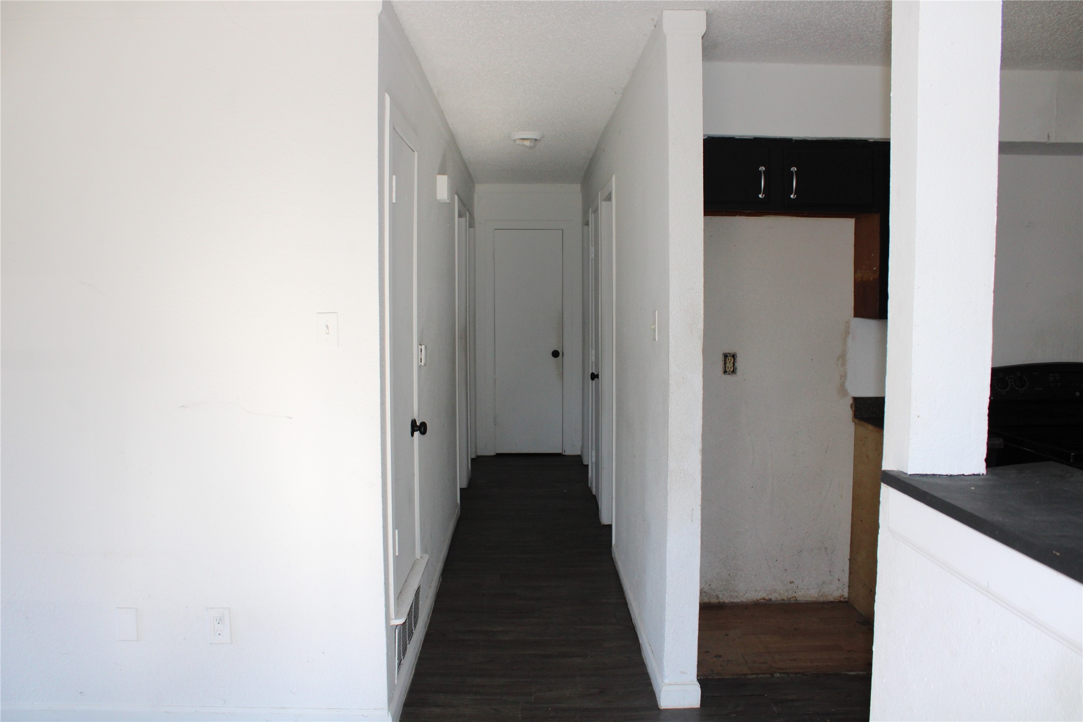 525 W Hickory Street