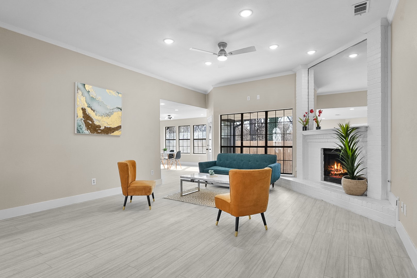 5202 Hollow Bend Lane