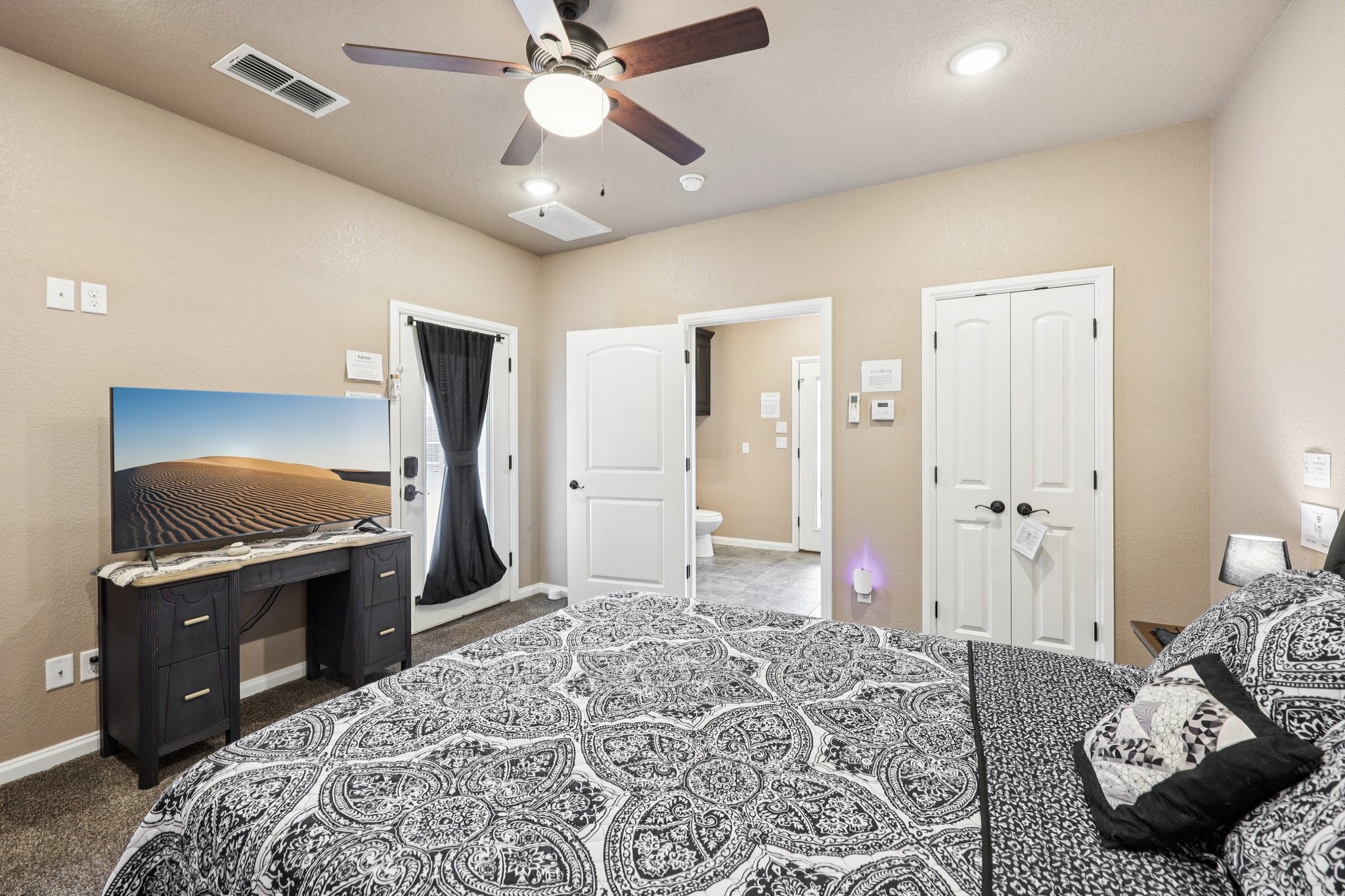 405 Edgewood Terrace