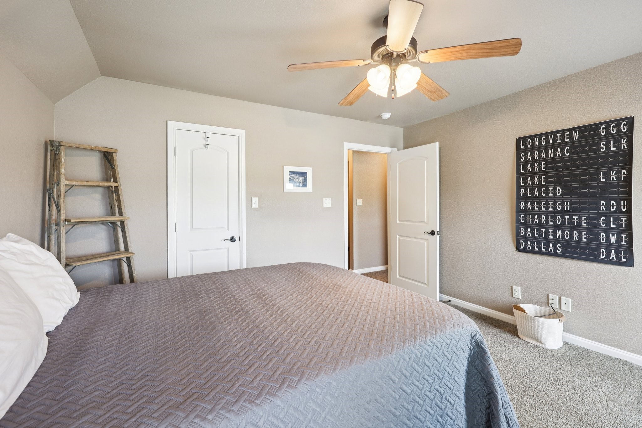 405 Edgewood Terrace
