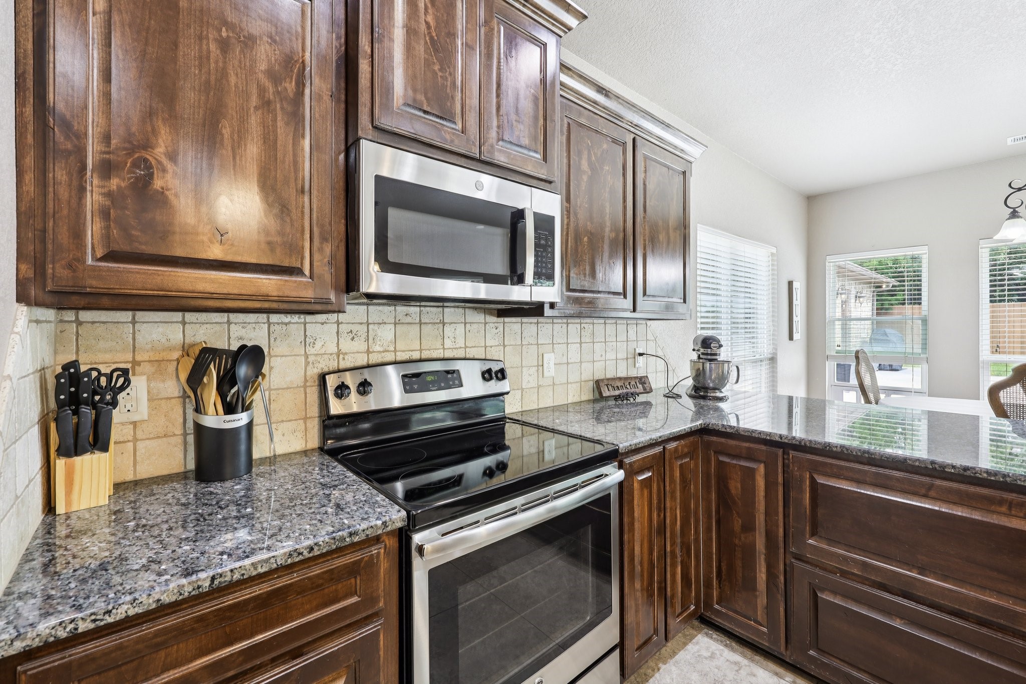 405 Edgewood Terrace