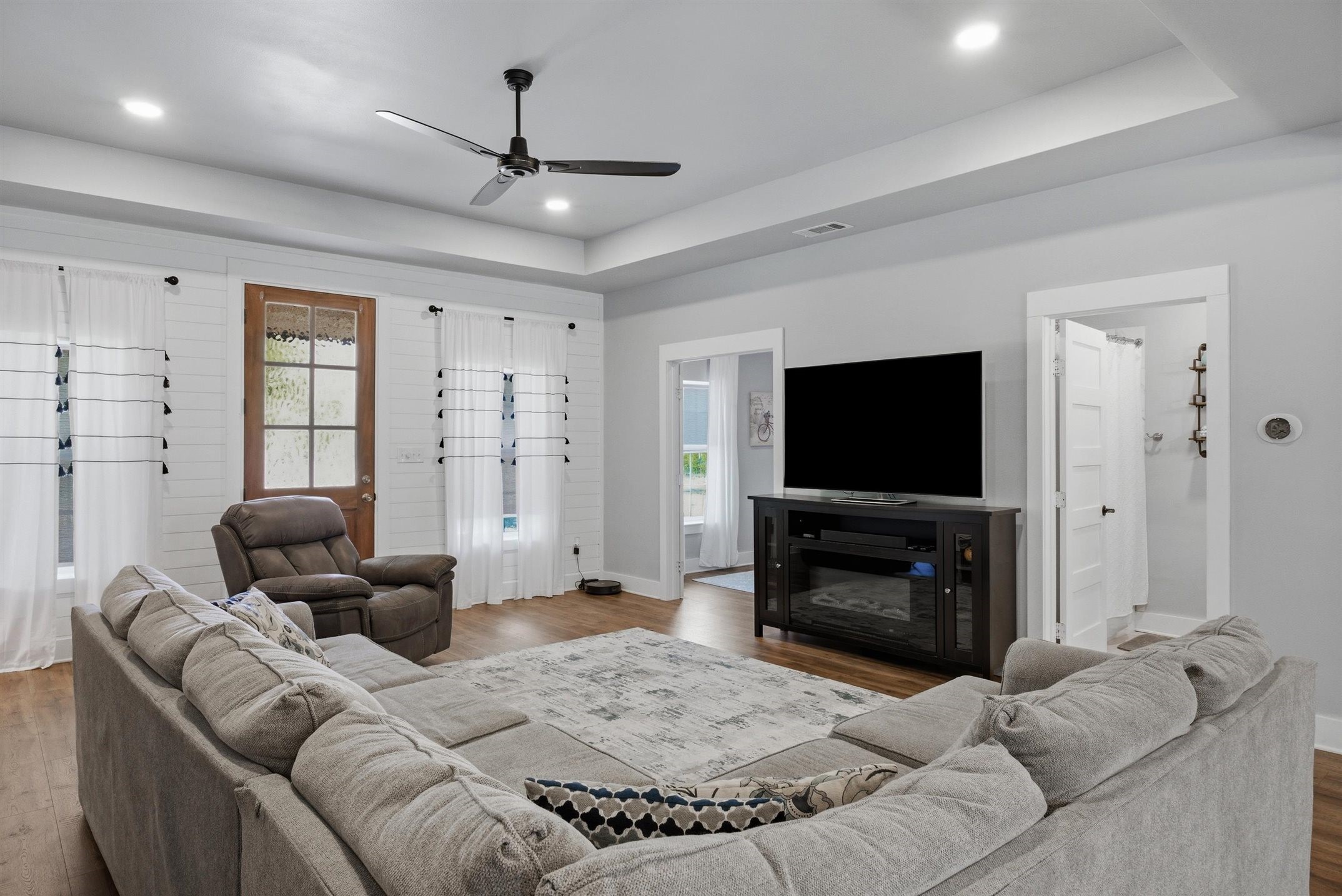 1215 Vz County Road 2120