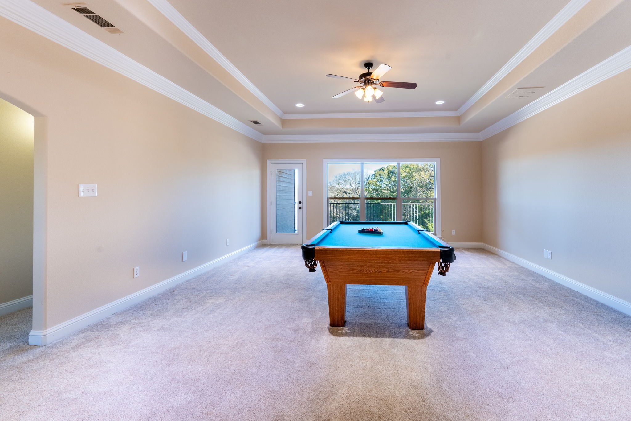 3278 Hillview Drive