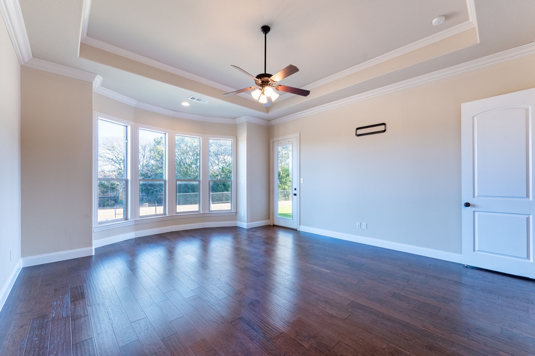 3278 Hillview Drive