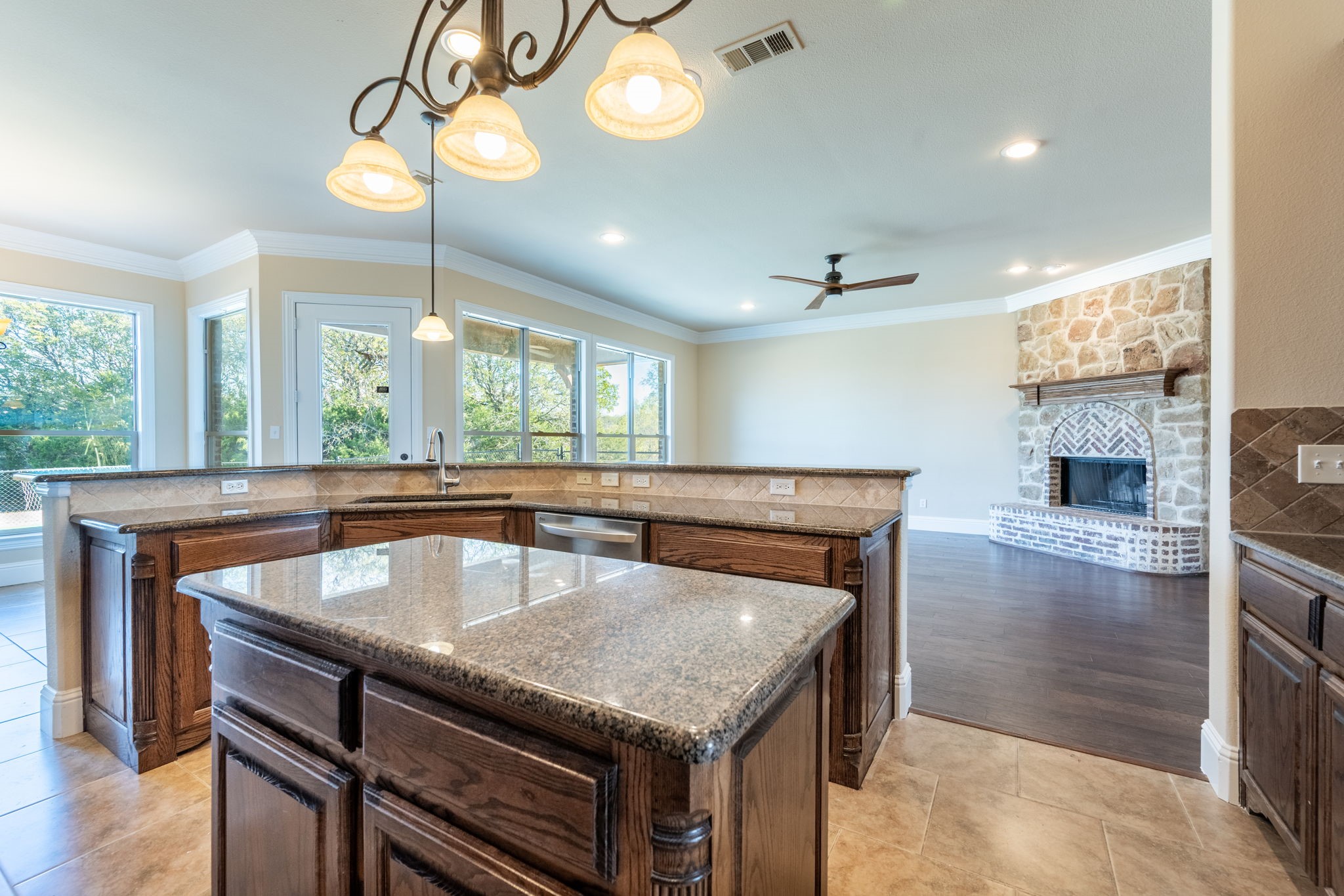 3278 Hillview Drive
