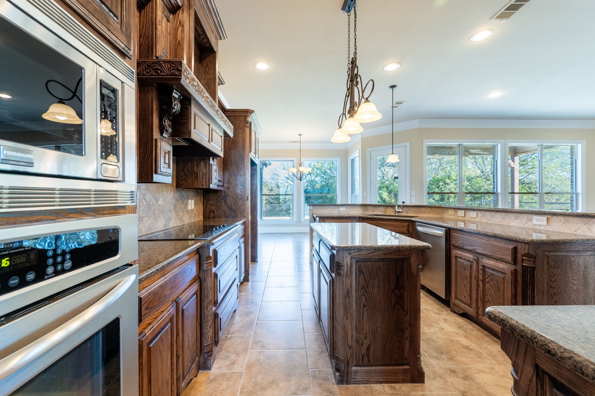 3278 Hillview Drive