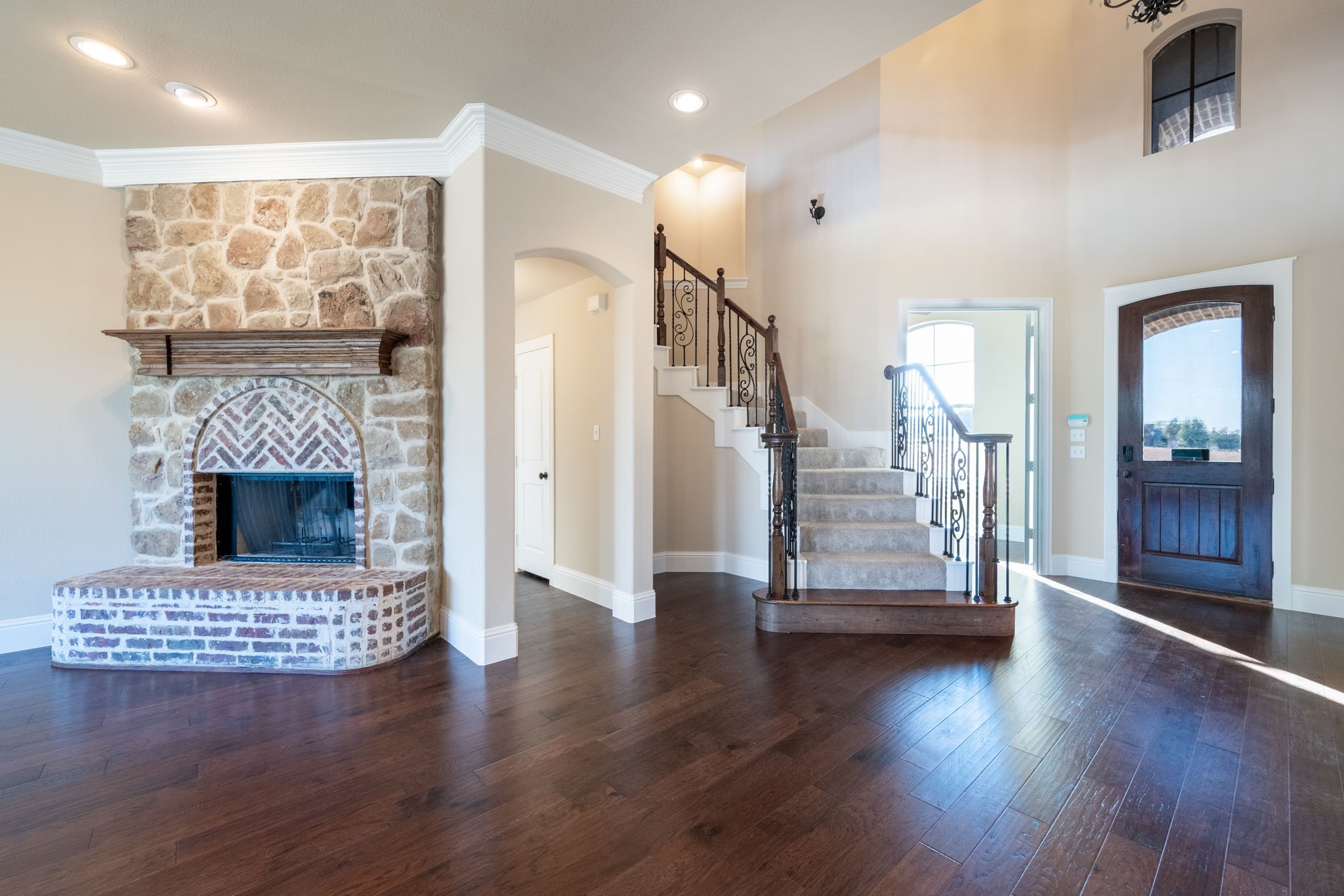 3278 Hillview Drive