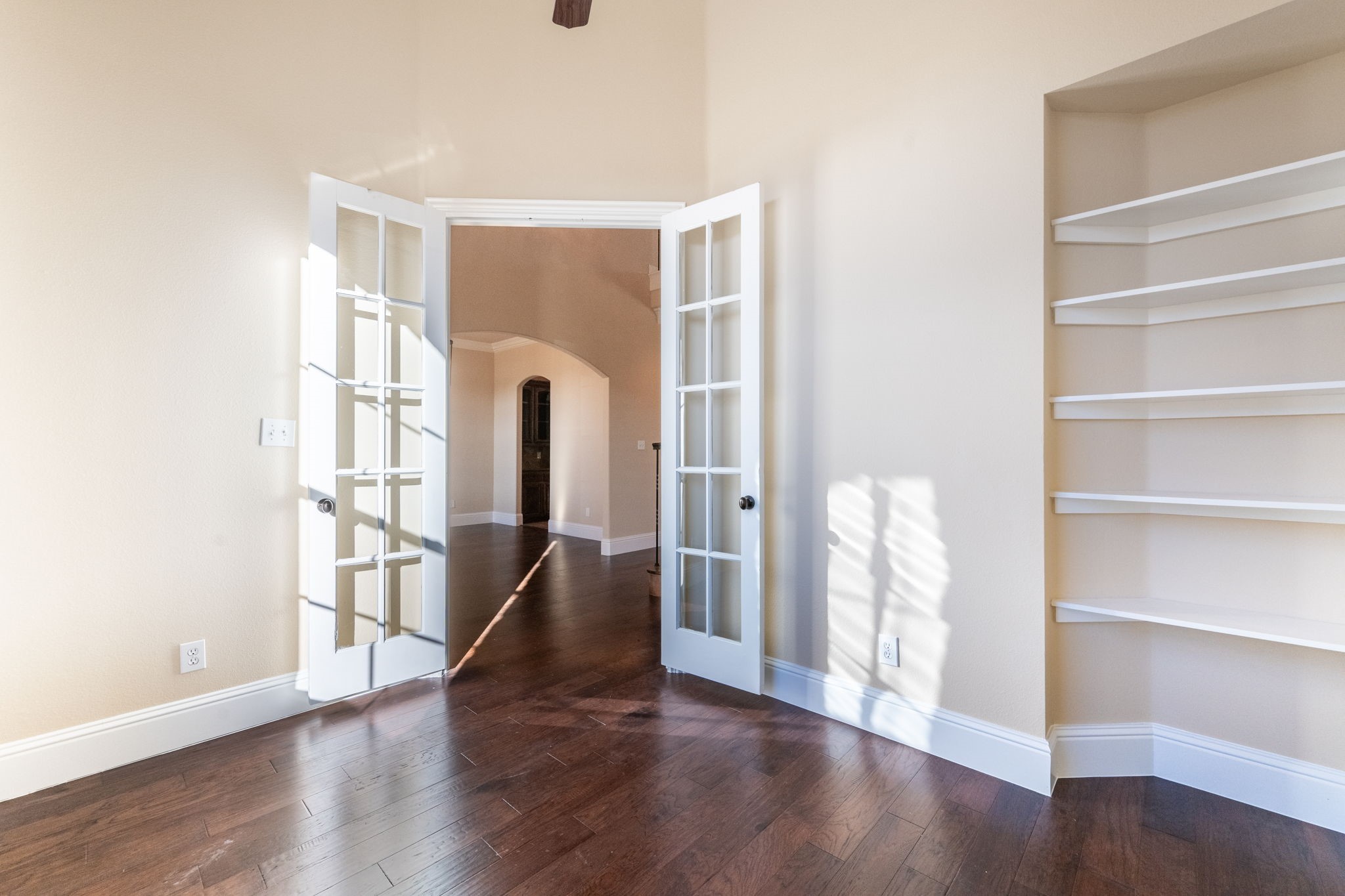 3278 Hillview Drive