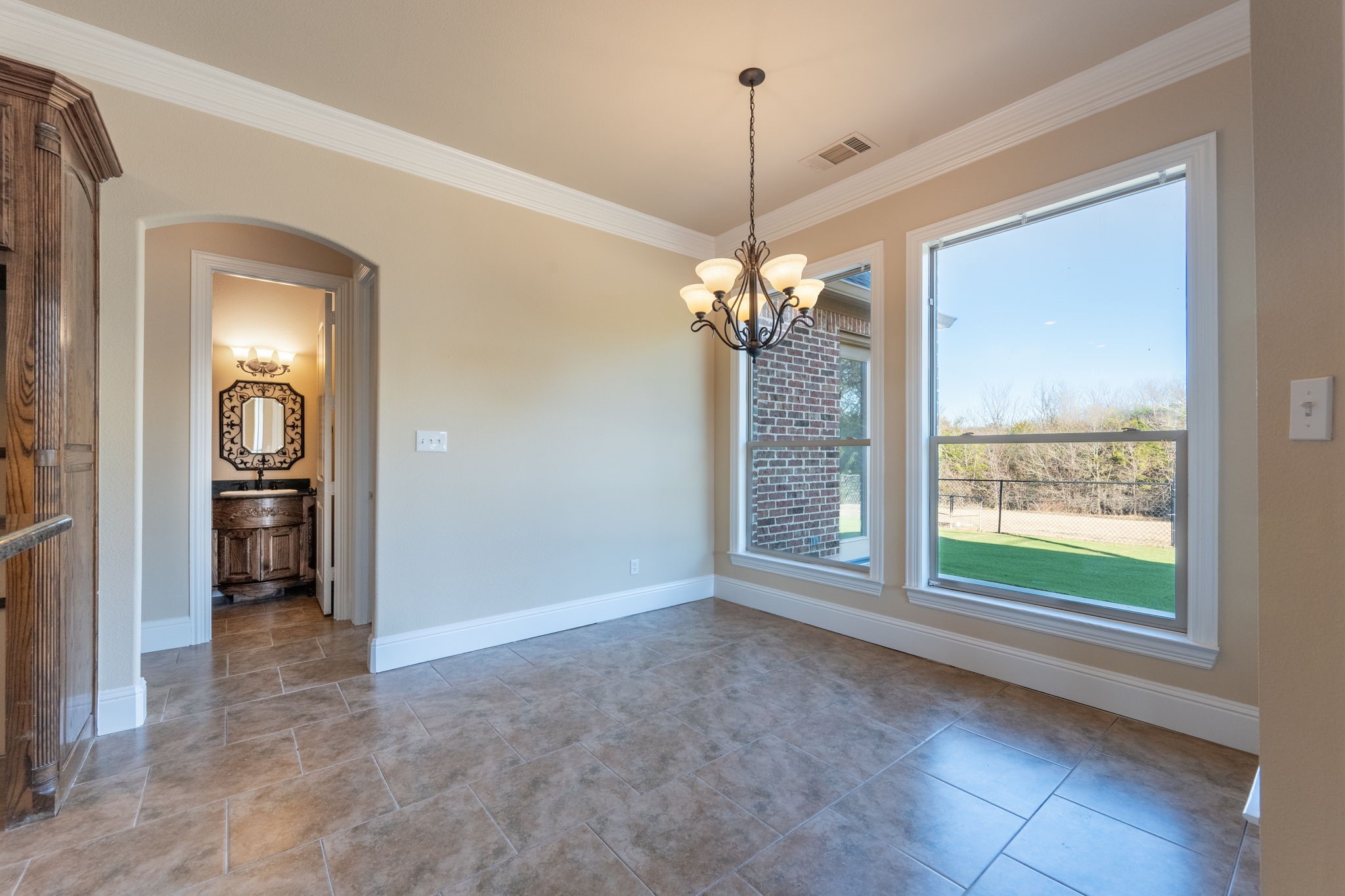 3278 Hillview Drive