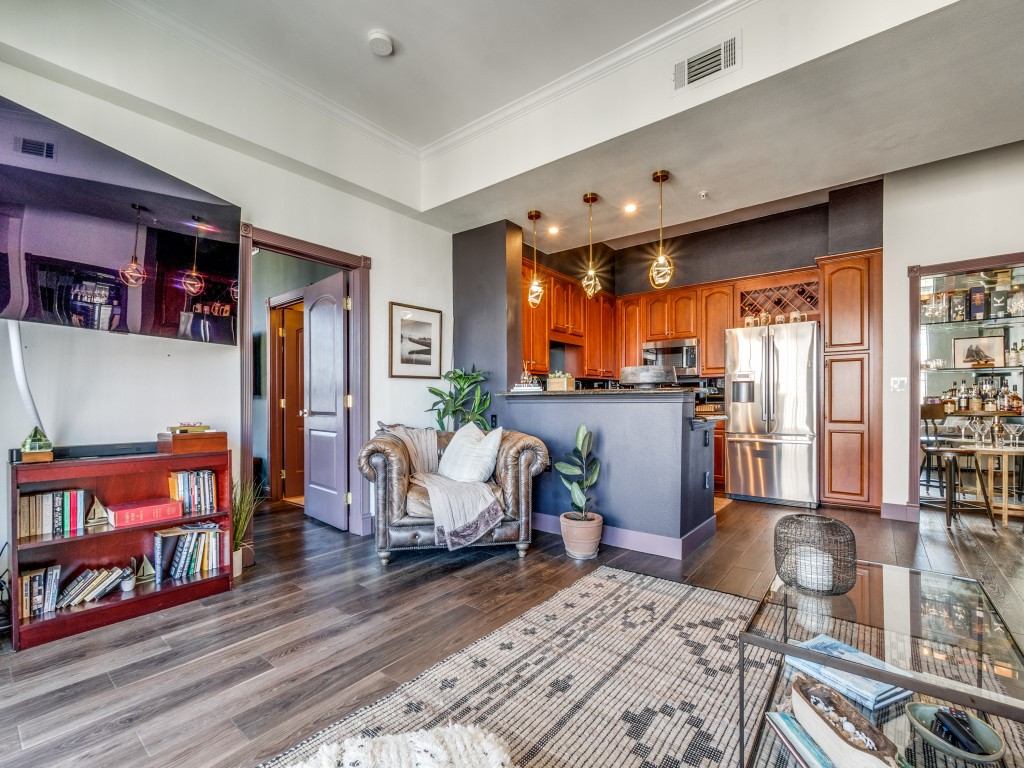 3225 Turtle Creek Boulevard 1509