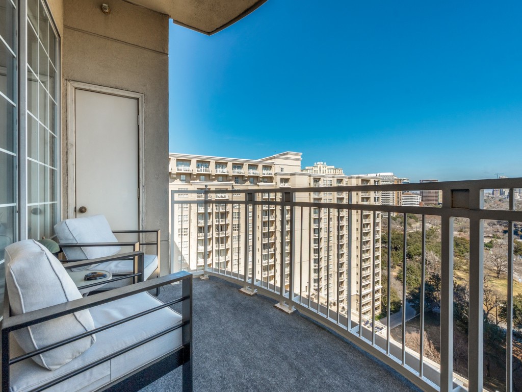 3225 Turtle Creek Boulevard 1509