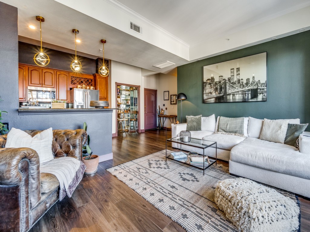 3225 Turtle Creek Boulevard 1509