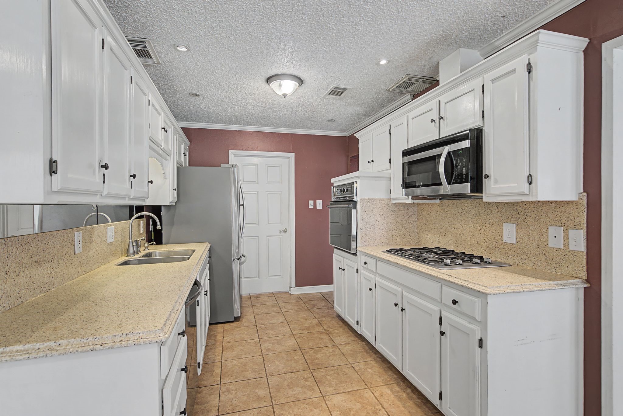 1213 Olmos Creek Place