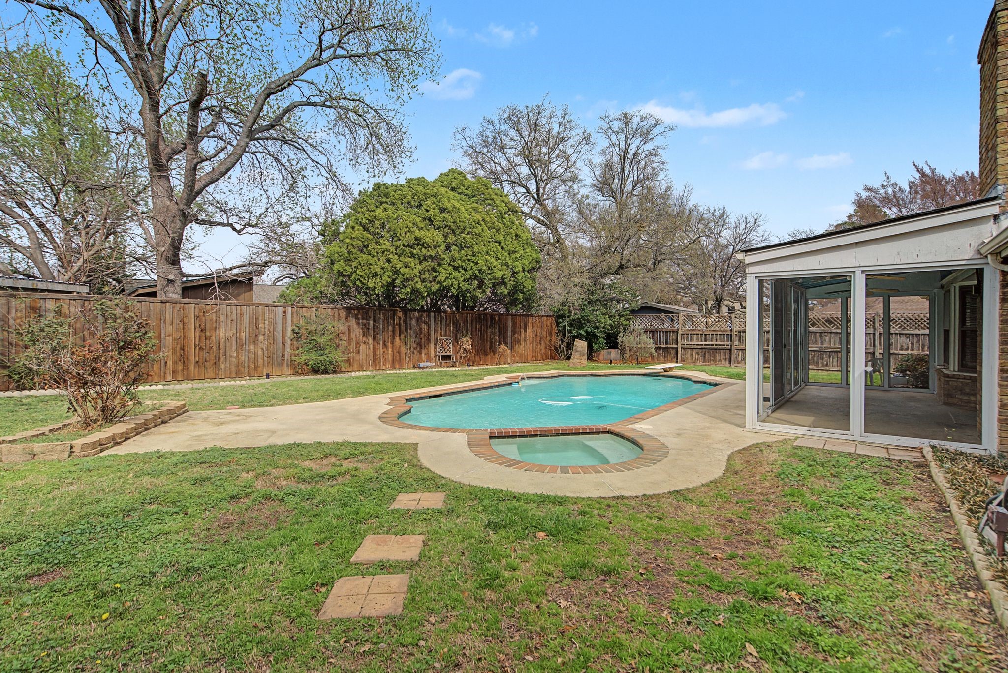 1213 Olmos Creek Place