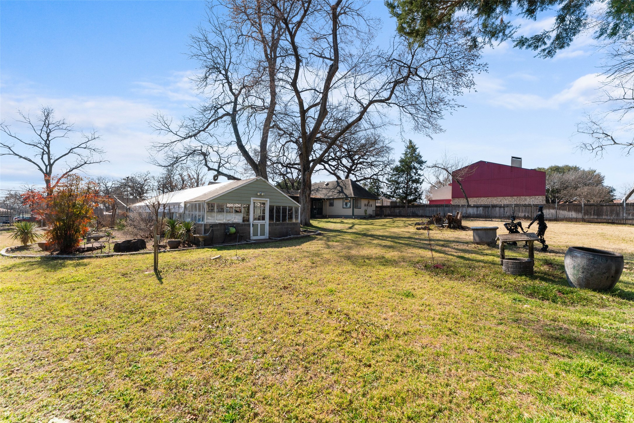 805 E Shady Grove Road