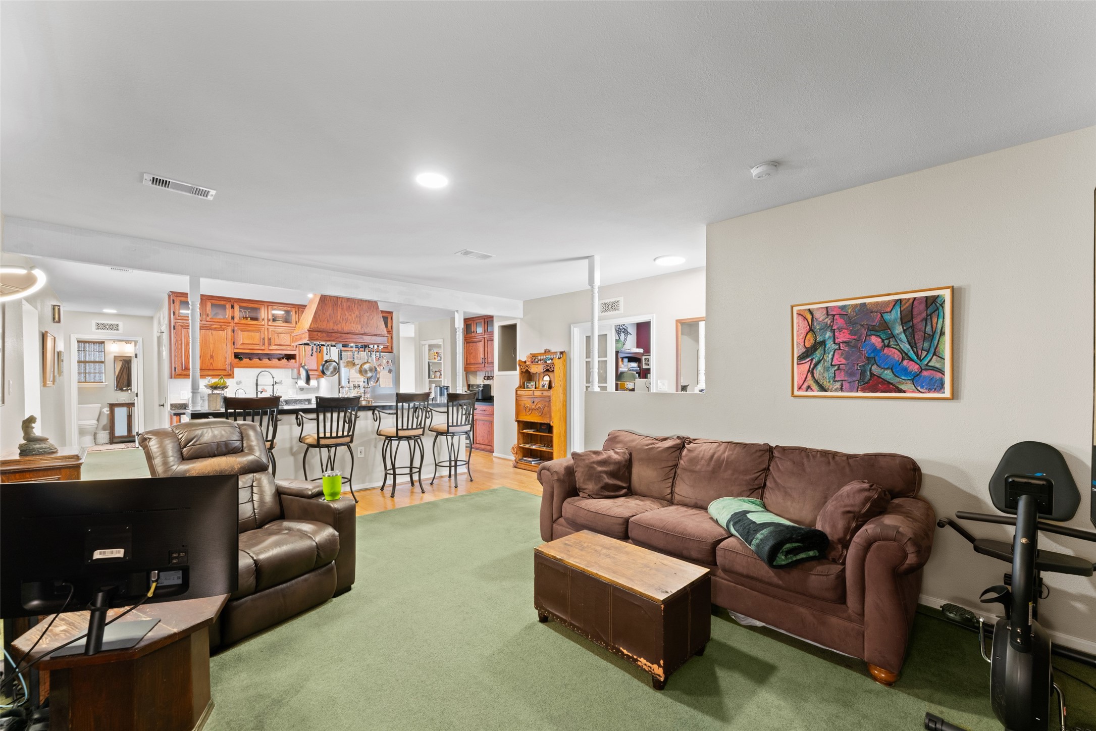 805 E Shady Grove Road