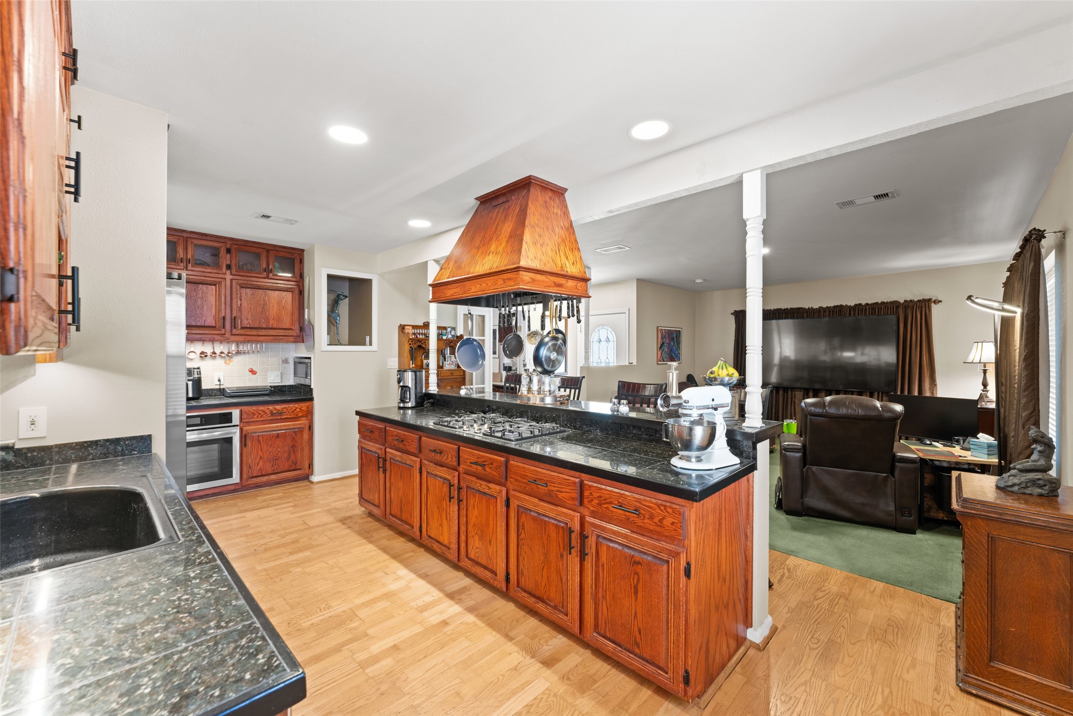 805 E Shady Grove Road