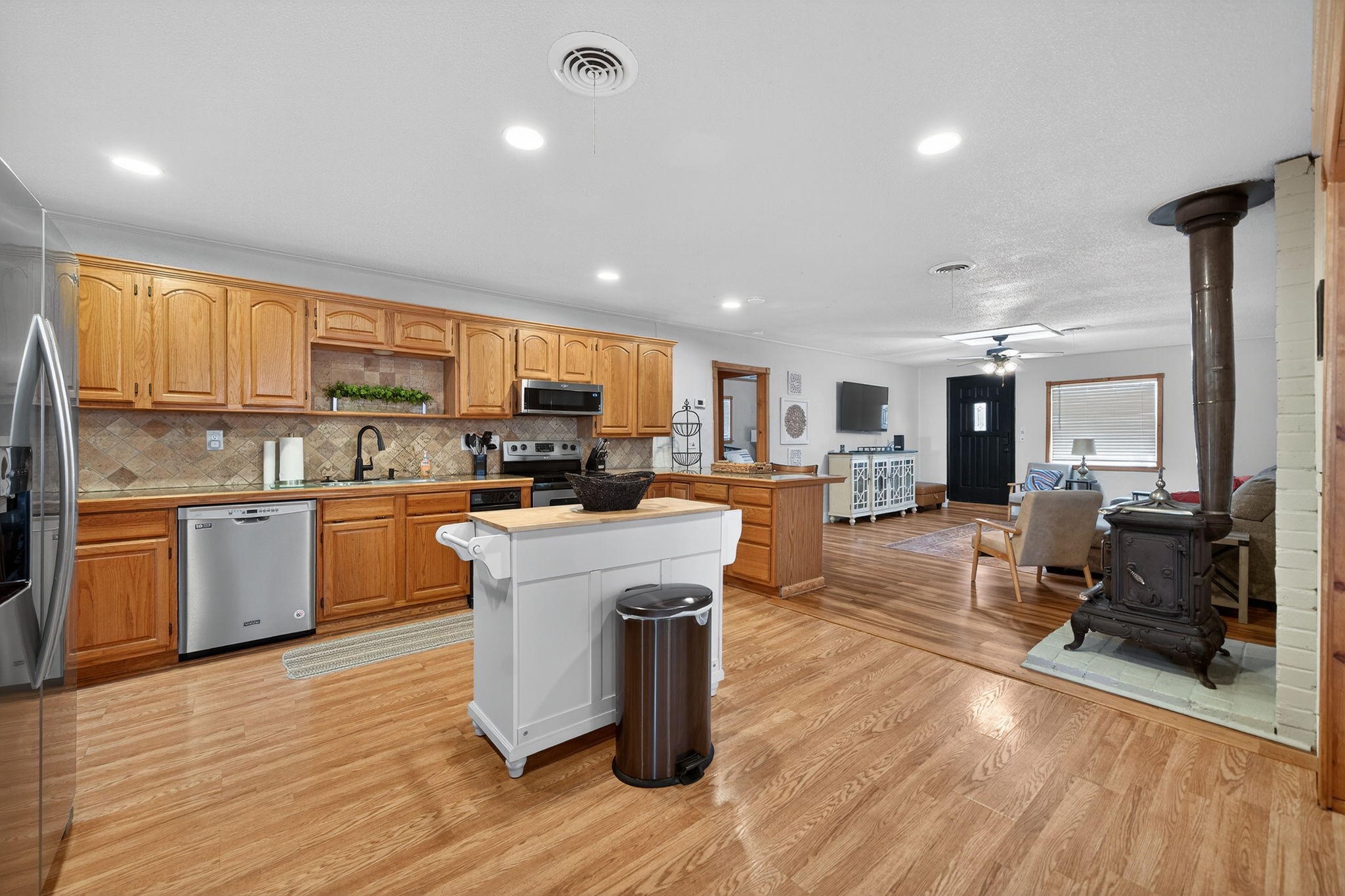 208 Harbor Drive