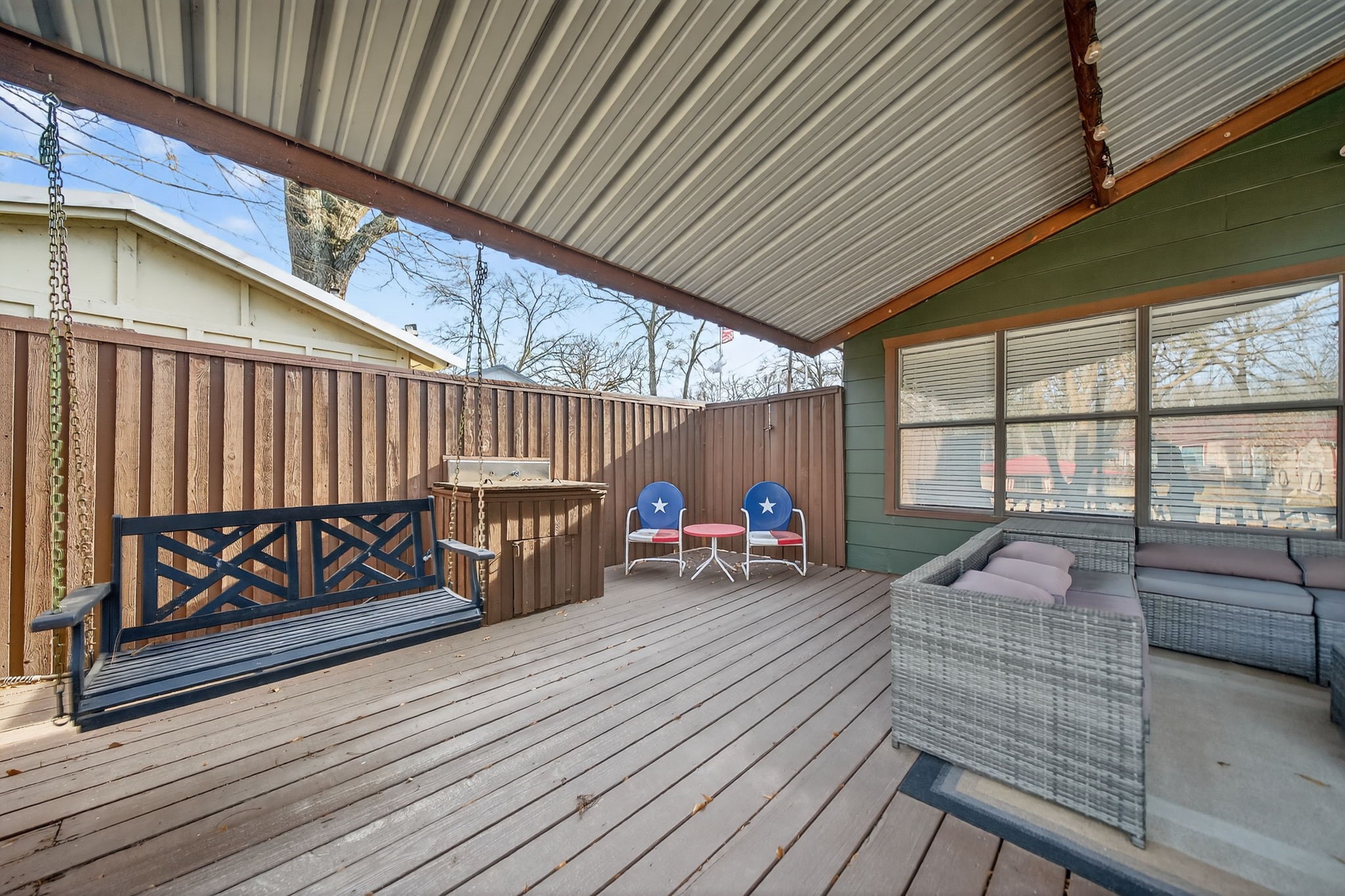 208 Harbor Drive