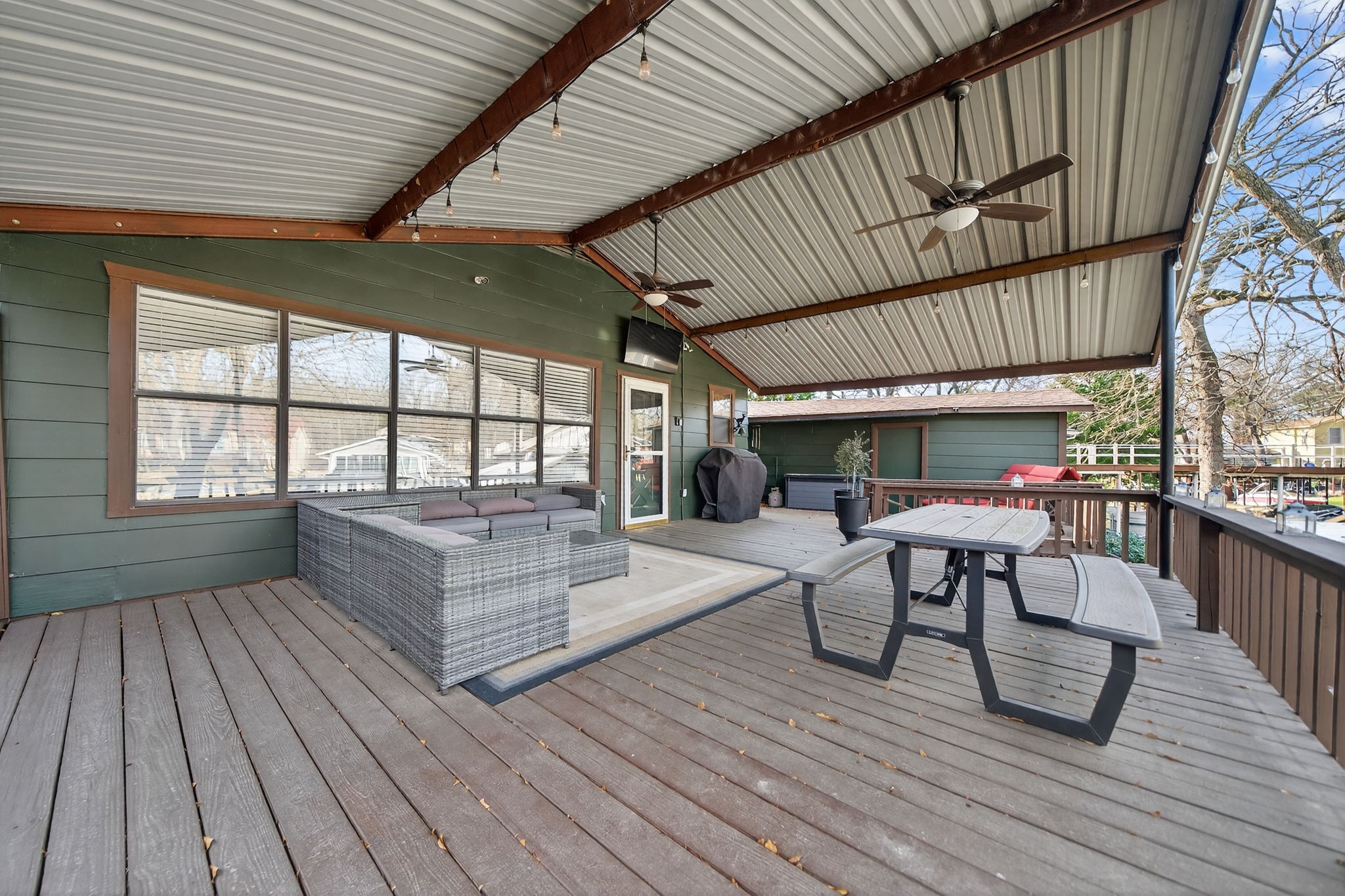 208 Harbor Drive