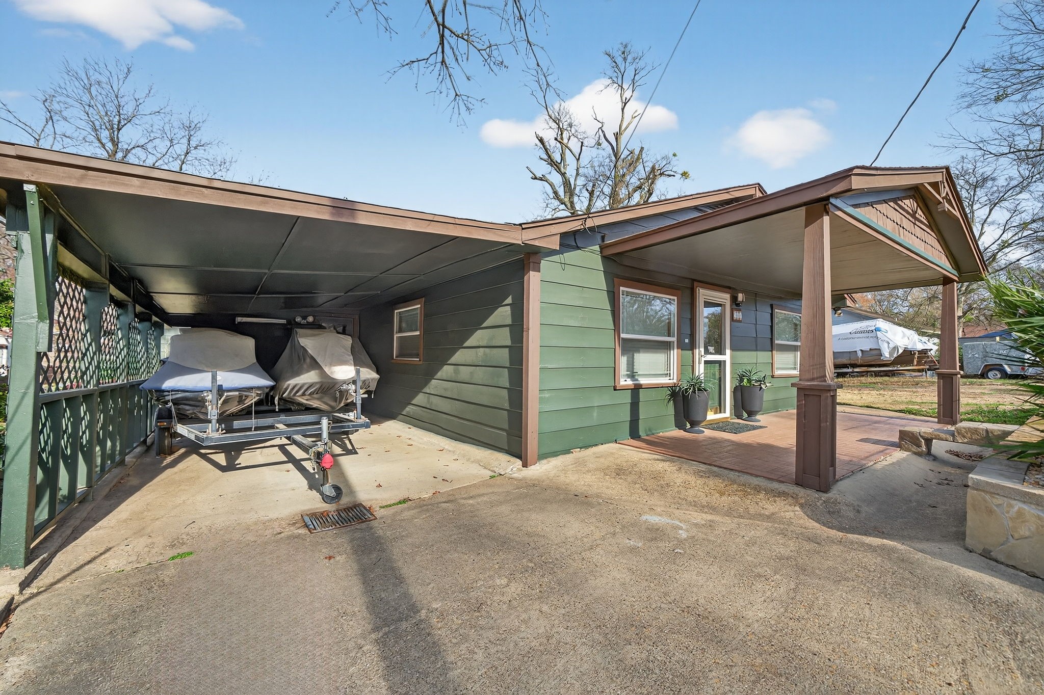 208 Harbor Drive