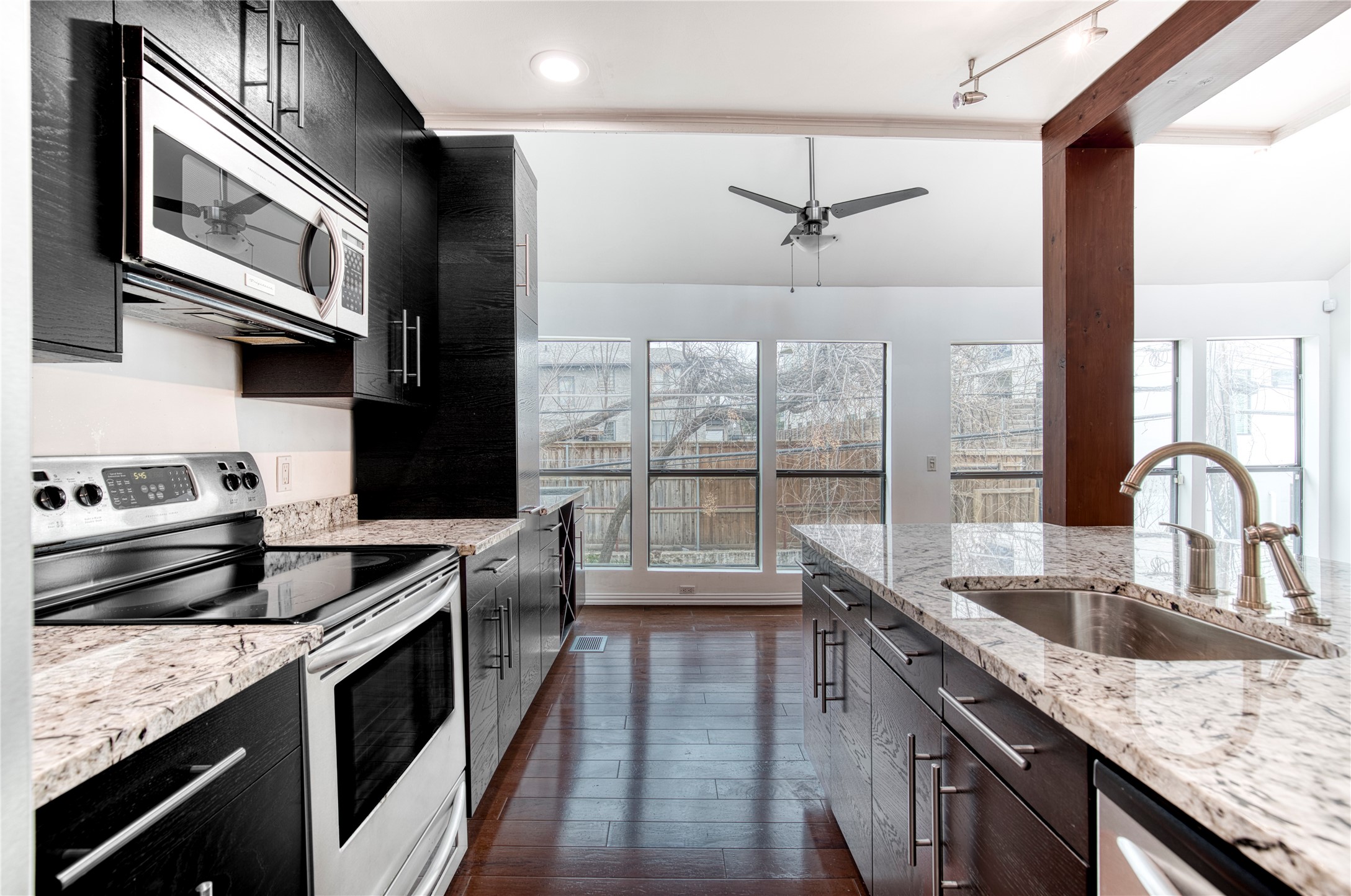 3936 Travis Street 108
