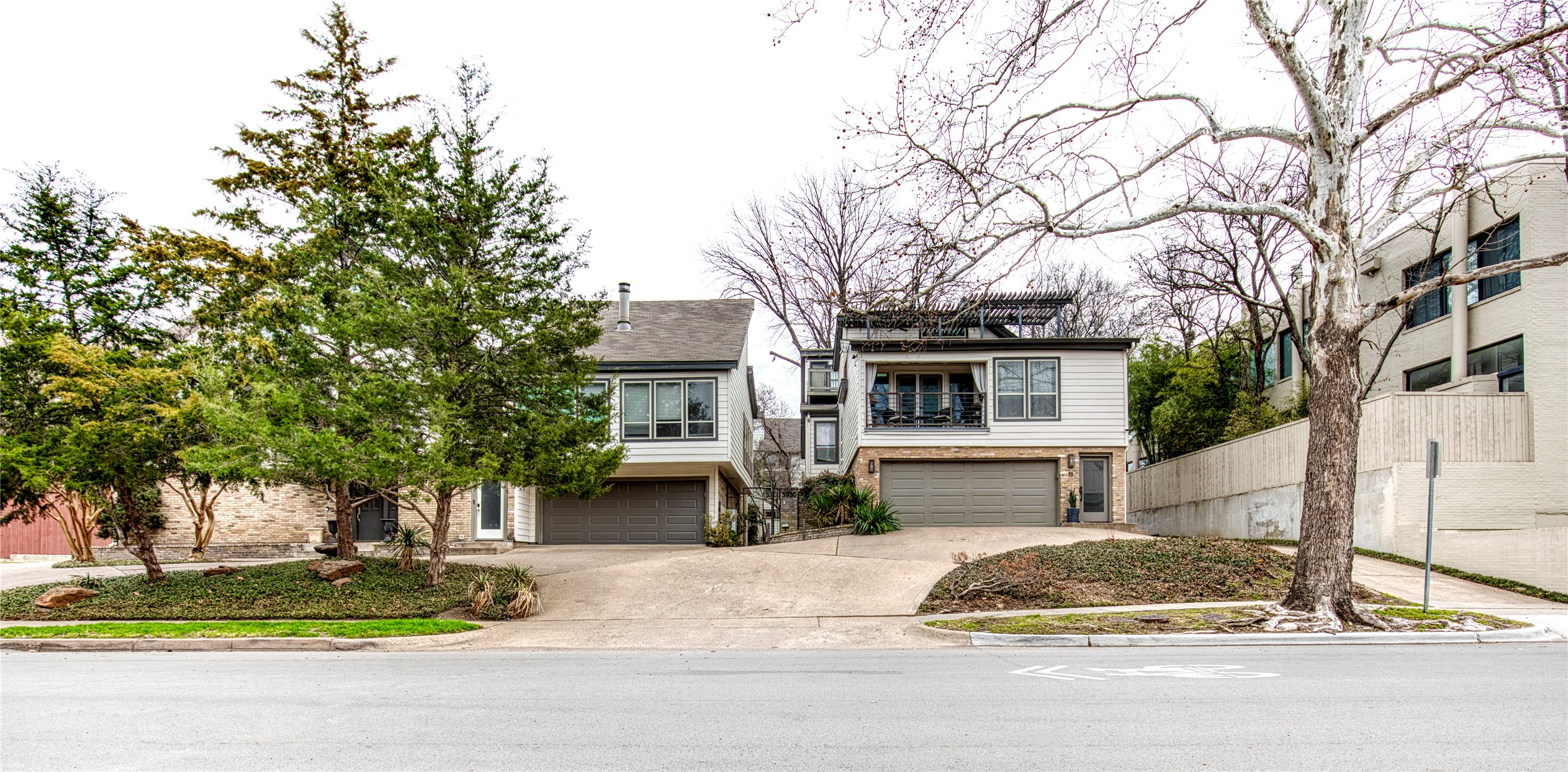 3936 Travis Street 108