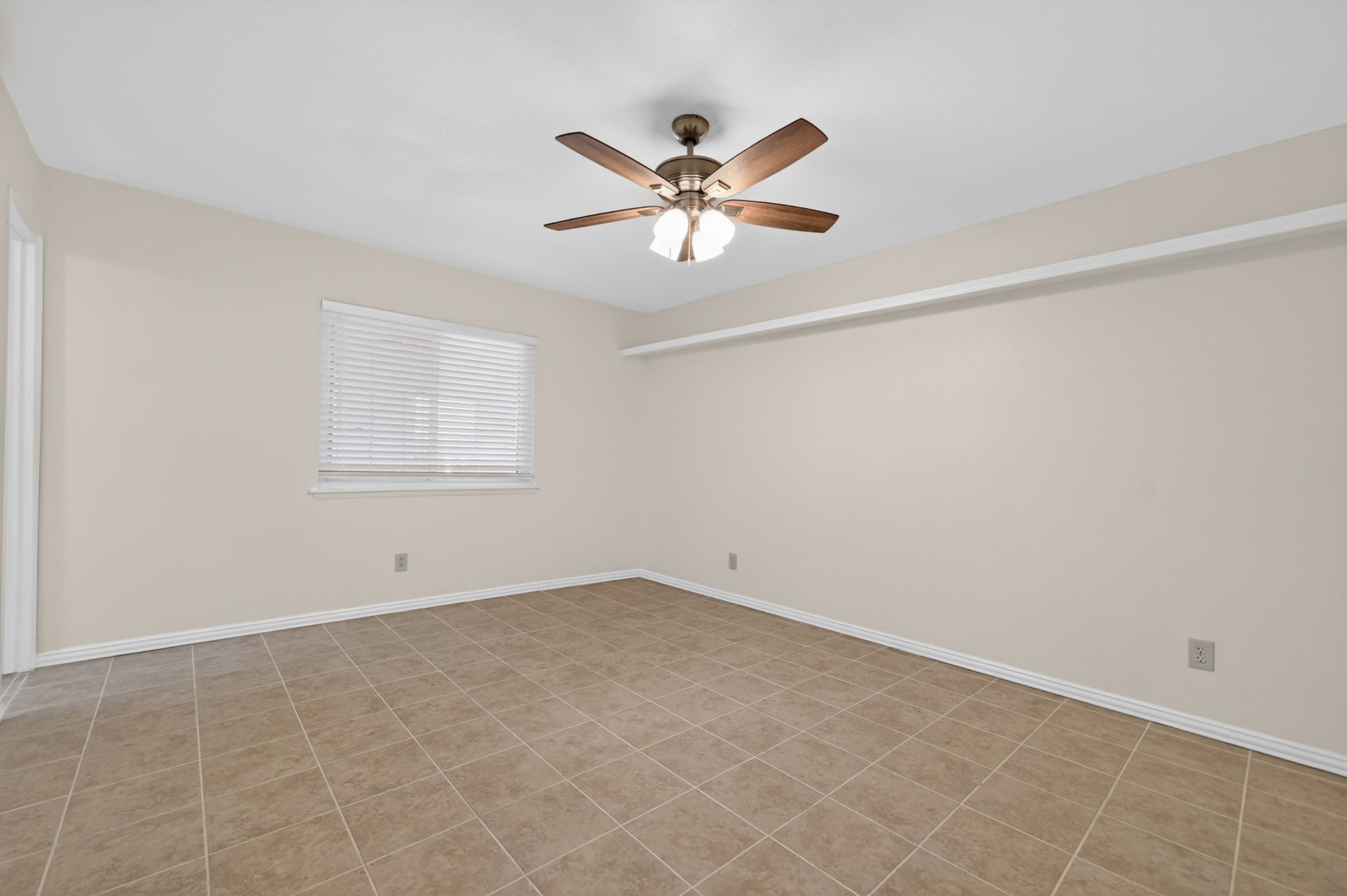 1918 Lamont Drive